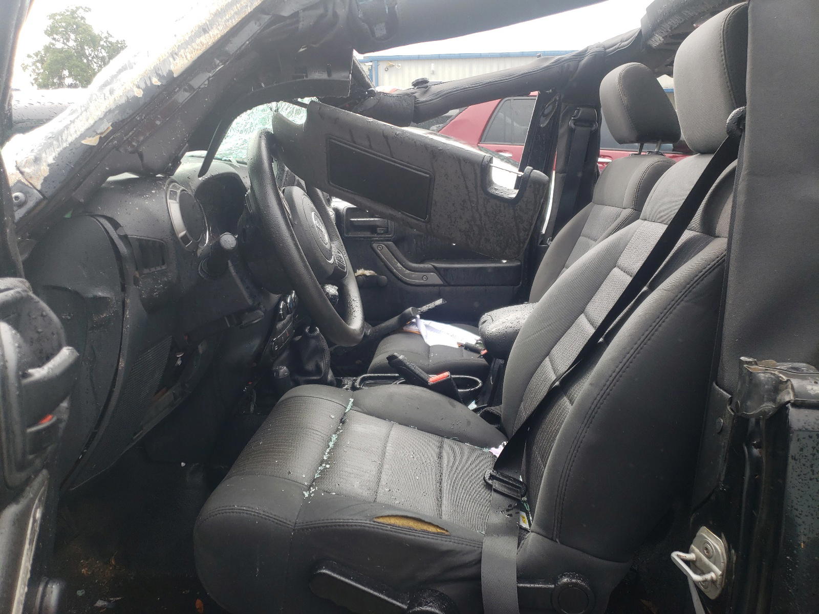 Photo 5 from auction – 2011 JEEP WRANGLER S with VIN 1J4AA2D14BL540690