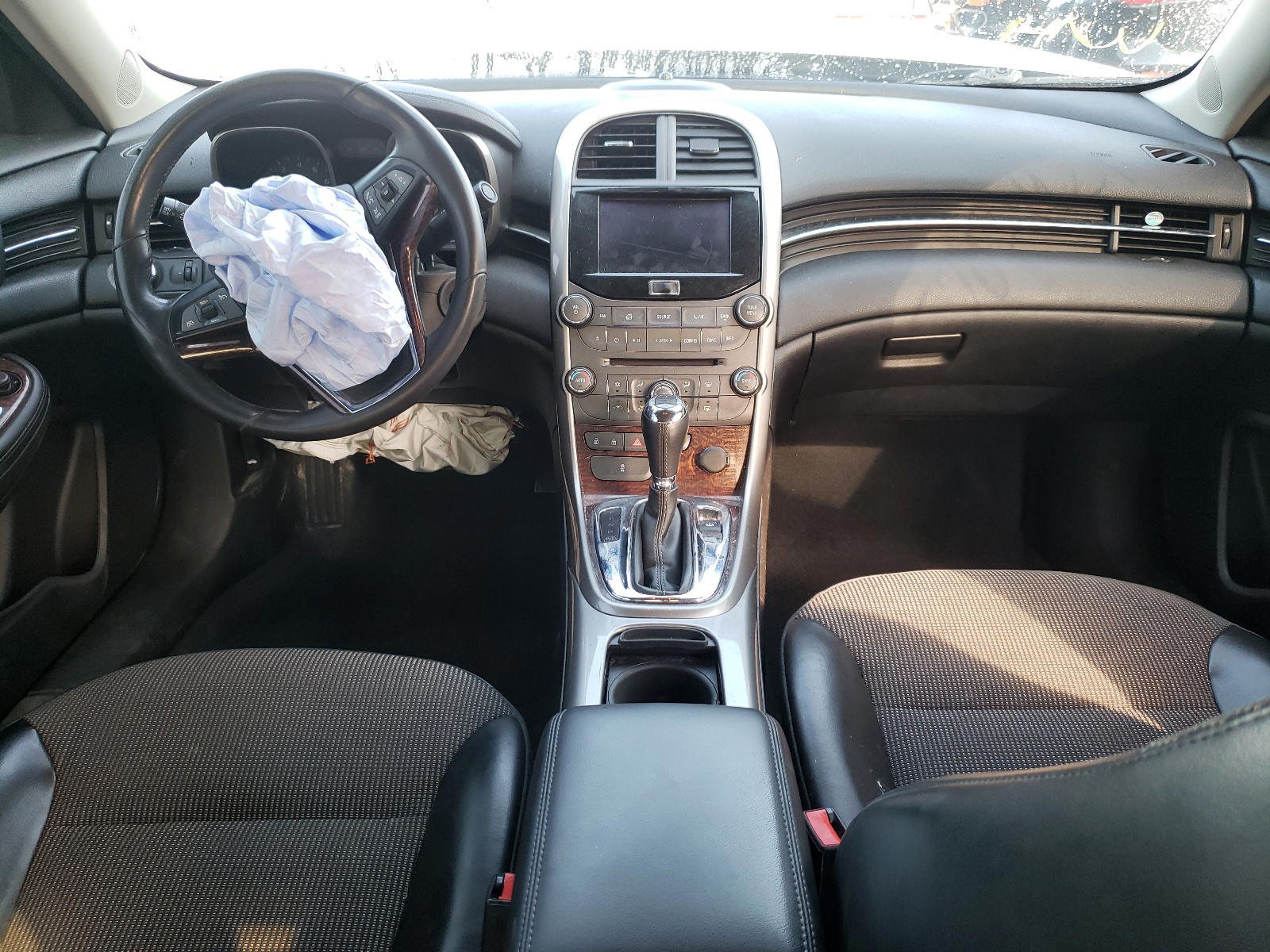 Photo 9 from auction – 2013 CHEVROLET MALIBU 2LT with VIN 1G11E5SA9DF326481