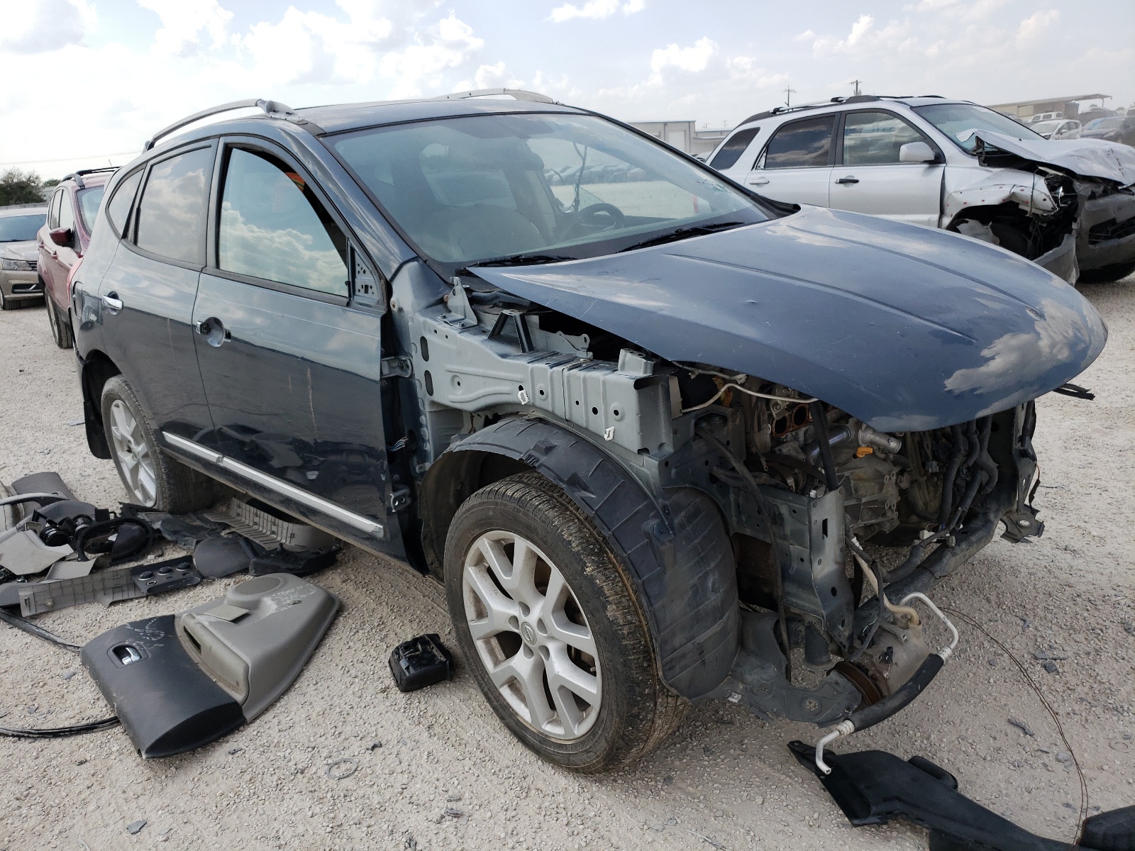 Photo 1 from auction – 2013 NISSAN ROGUE S with VIN JN8AS5MT5DW505166