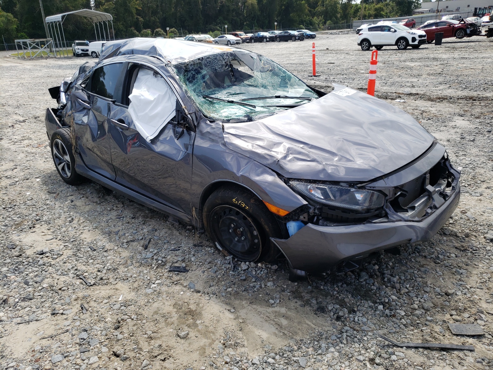 Photo 1 from auction – 2019 HONDA CIVIC LX with VIN 19XFC2F68KE042127
