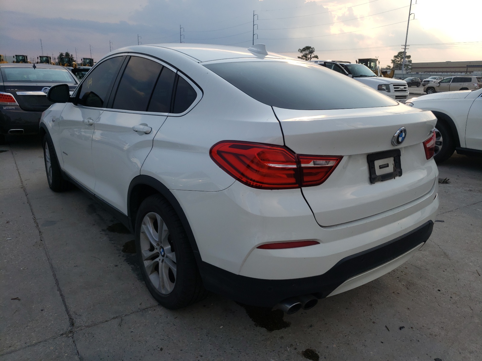 Photo 3 from auction – 2015 BMW X4 XDRIVE2 with VIN 5UXXW3C56F0F88874