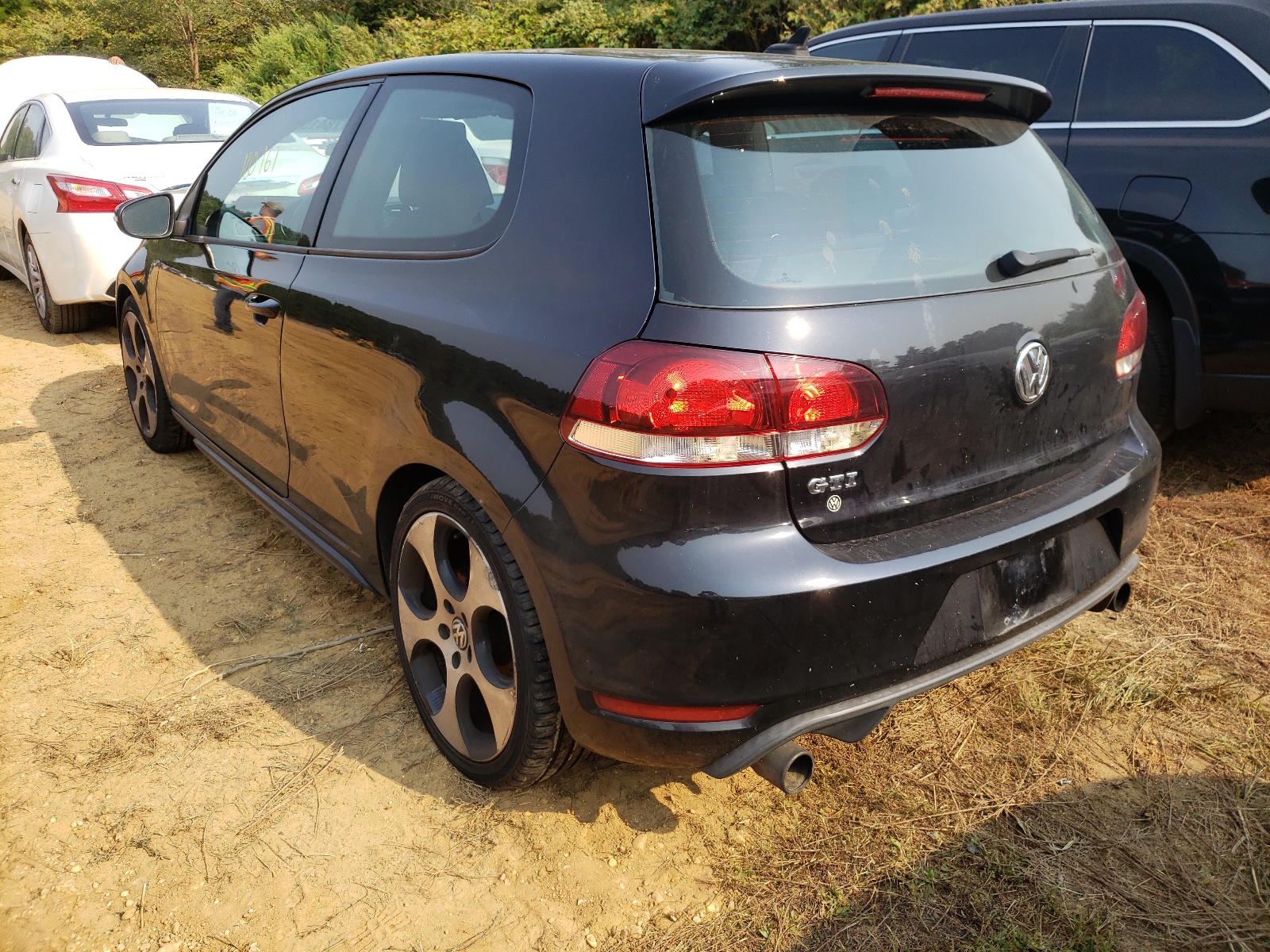 Photo 3 from auction – 2011 VOLKSWAGEN GTI with VIN WVWEV7AJ3BW042170