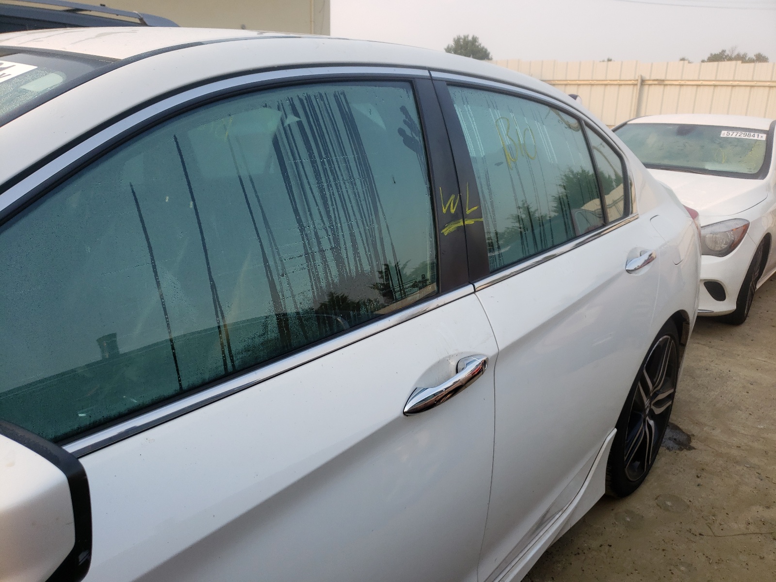 Photo 9 from auction – 2017 HONDA ACCORD SPO with VIN 1HGCR2F53HA042168
