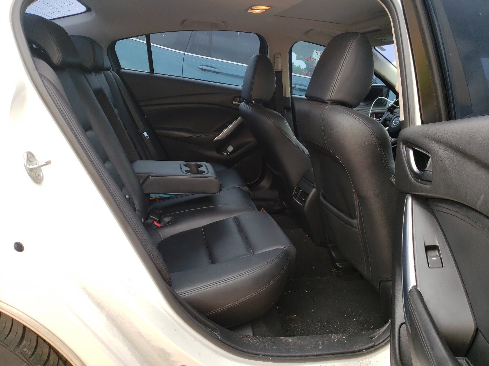 Photo 6 from auction – 2015 MAZDA 6 TOURING with VIN JM1GJ1T63F1163620