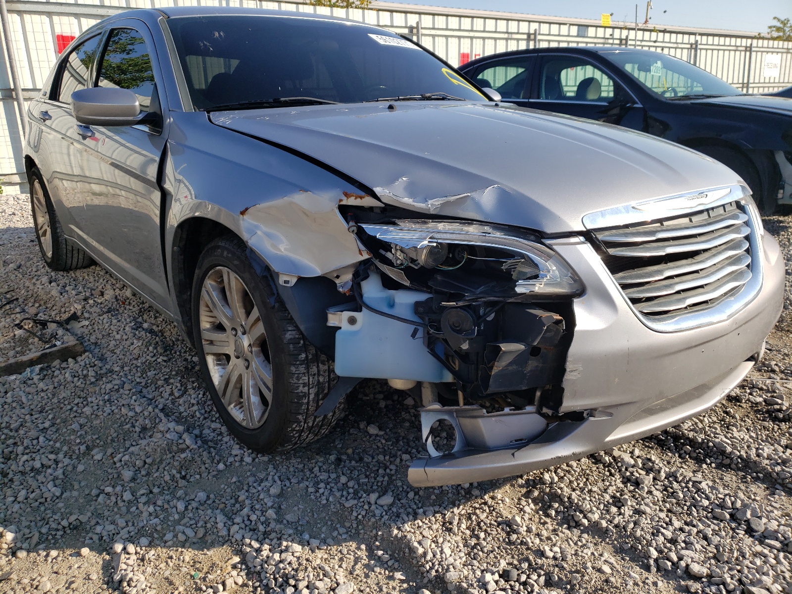 Photo 9 from auction – 2013 CHRYSLER 200 TOURIN with VIN 1C3CCBBG6DN531887