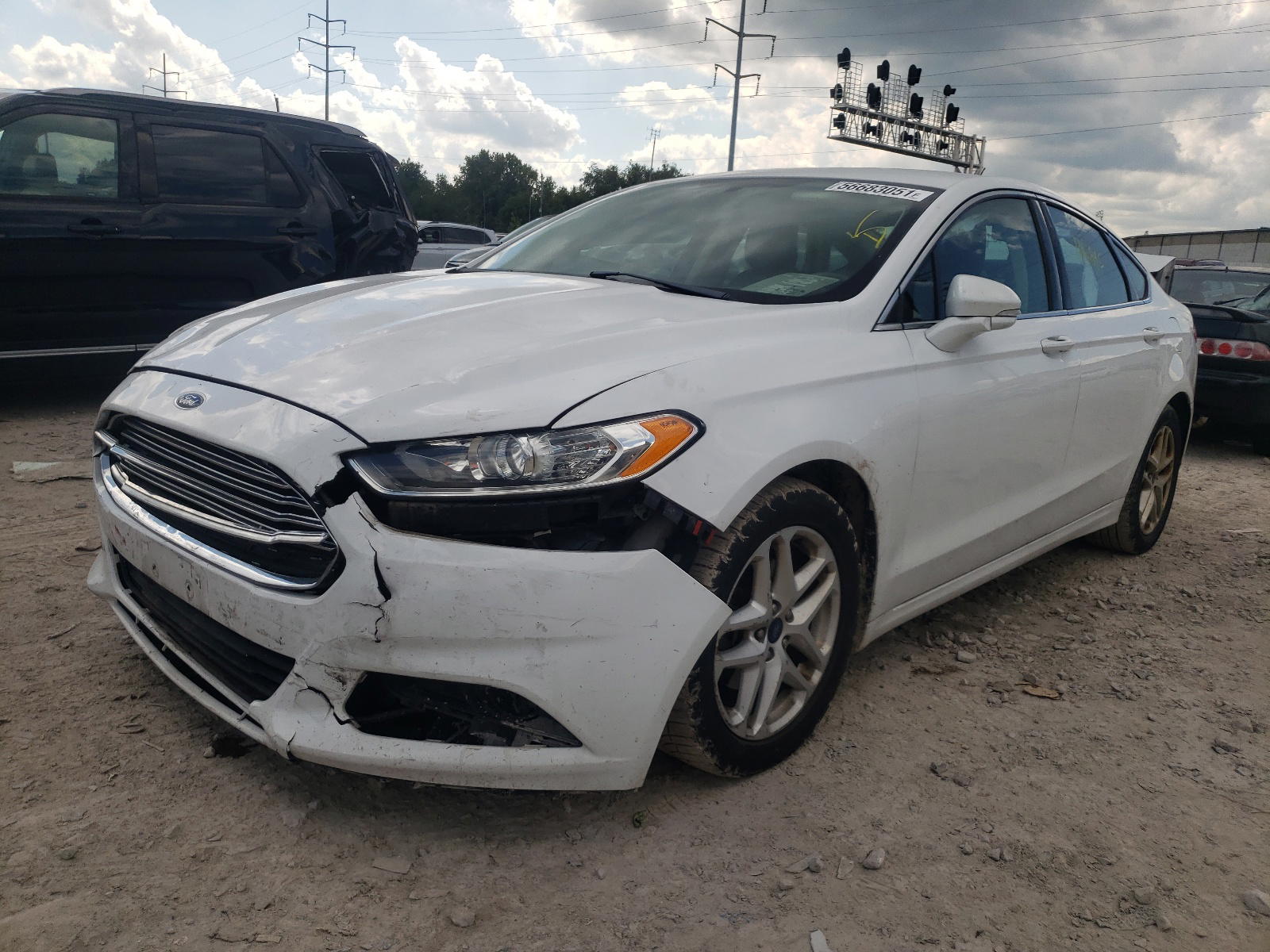 Photo 2 from auction – 2015 FORD FUSION SE with VIN 3FA6P0HD5FR139181
