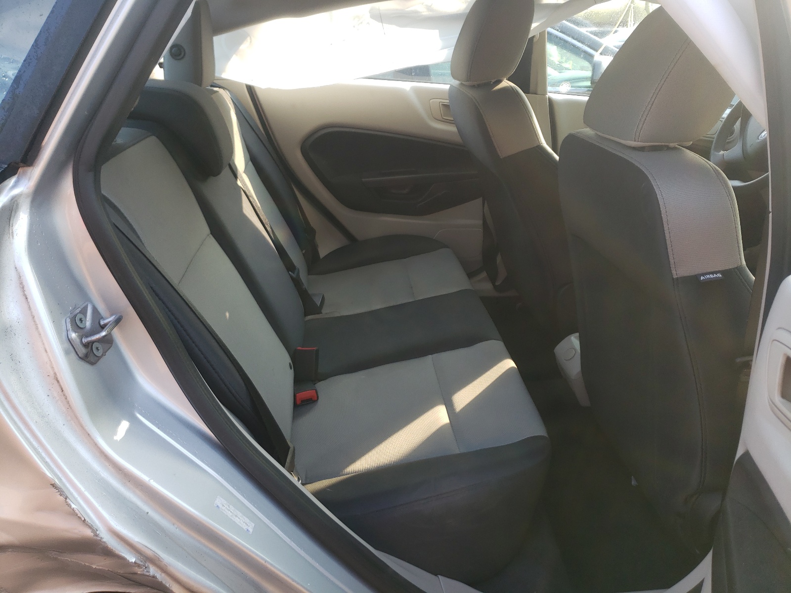 Photo 6 from auction – 2012 FORD FIESTA S with VIN 3FADP4AJ5CM172754