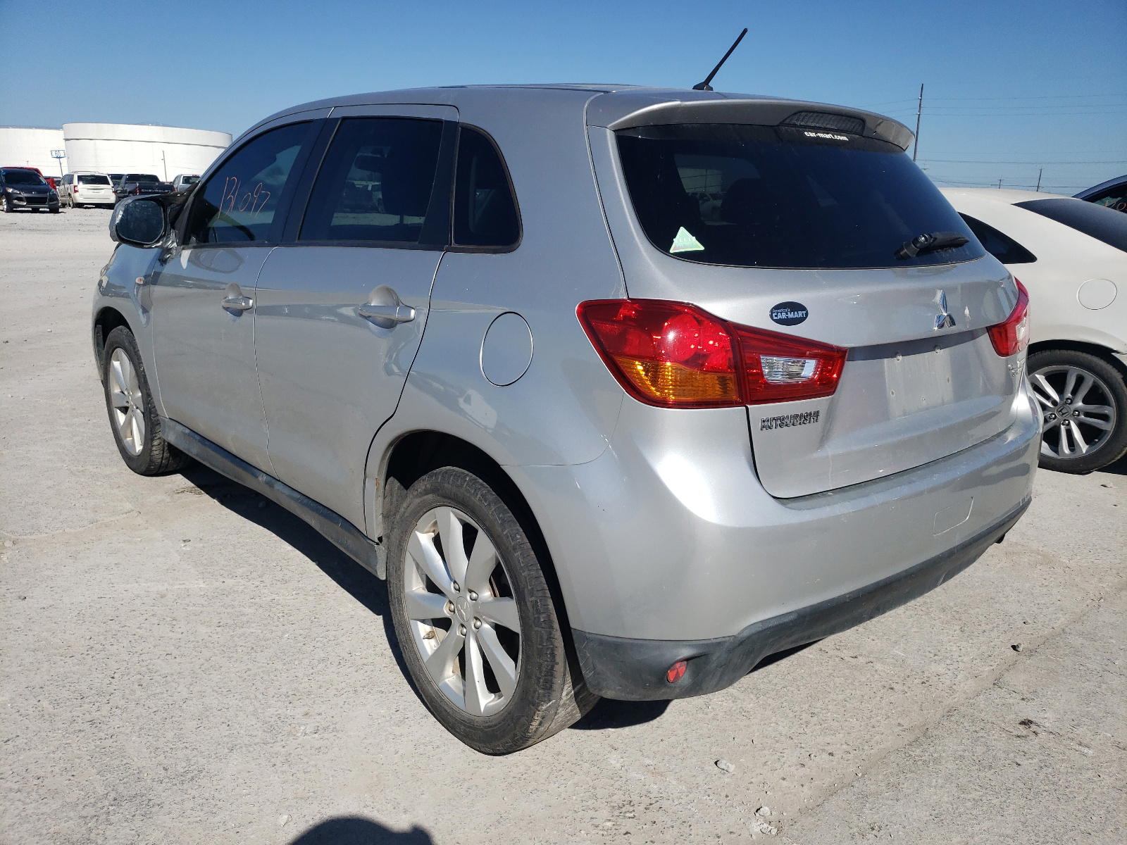 Photo 3 from auction – 2014 MITSUBISHI OUTLANDER with VIN 4A4AP3AU9EE018230