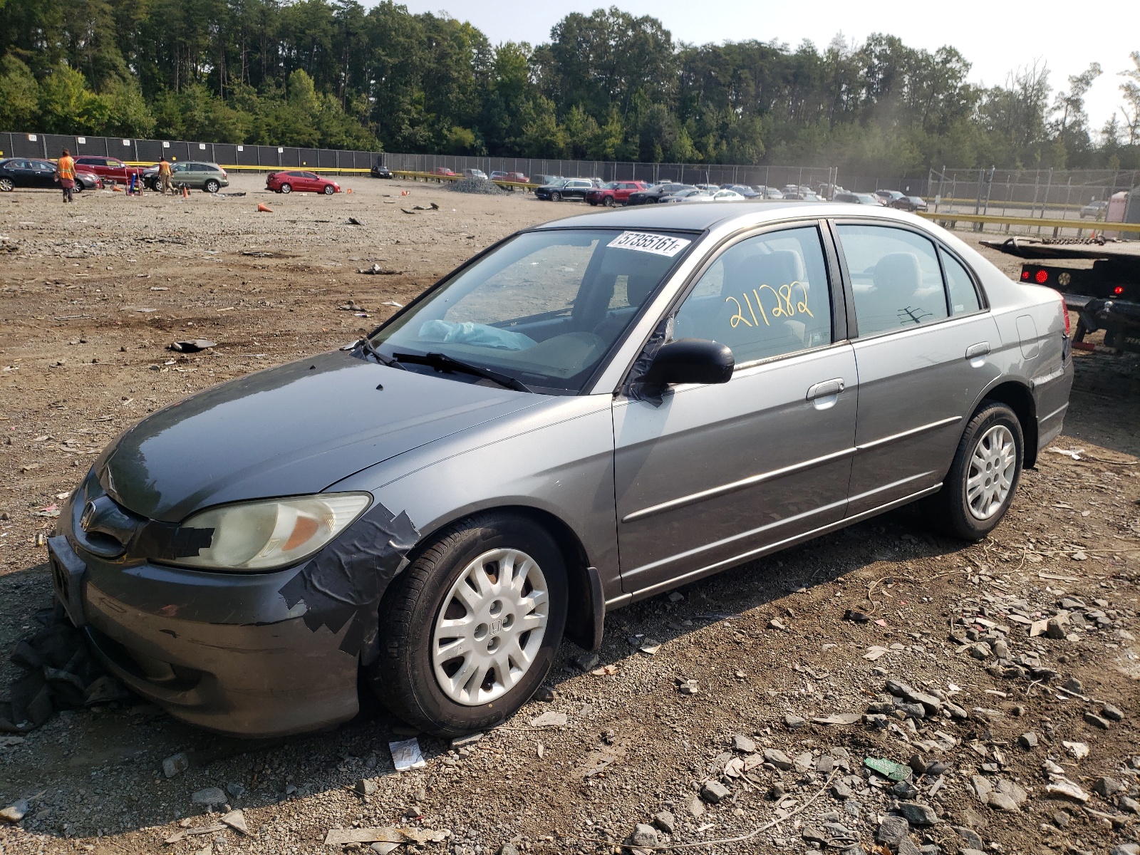 Photo 2 from auction – 2004 HONDA CIVIC LX with VIN 2HGES16574H511071