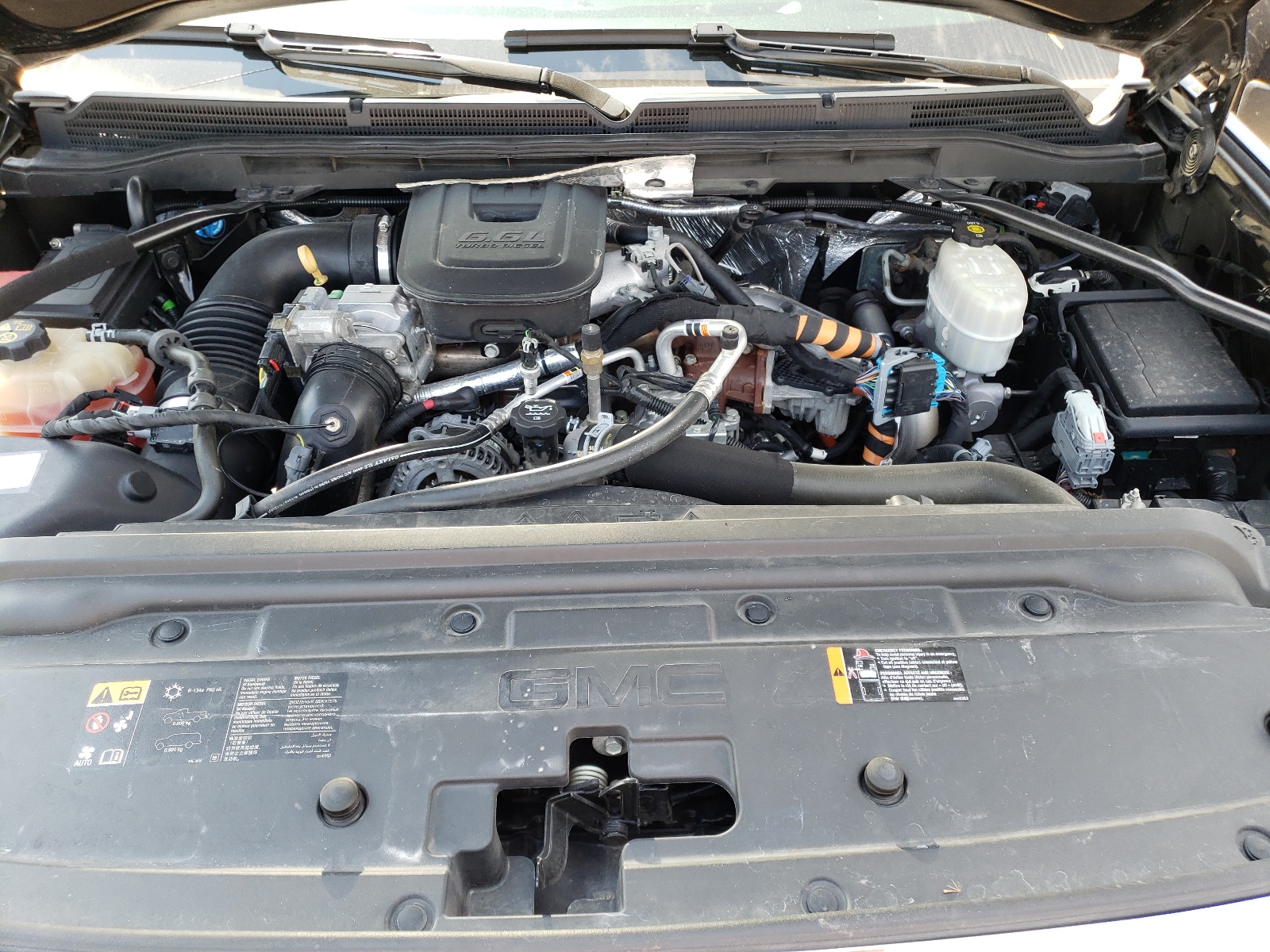 Photo 7 from auction – 2016 GMC SIERRA K35 with VIN 1GT42YE88GF256029