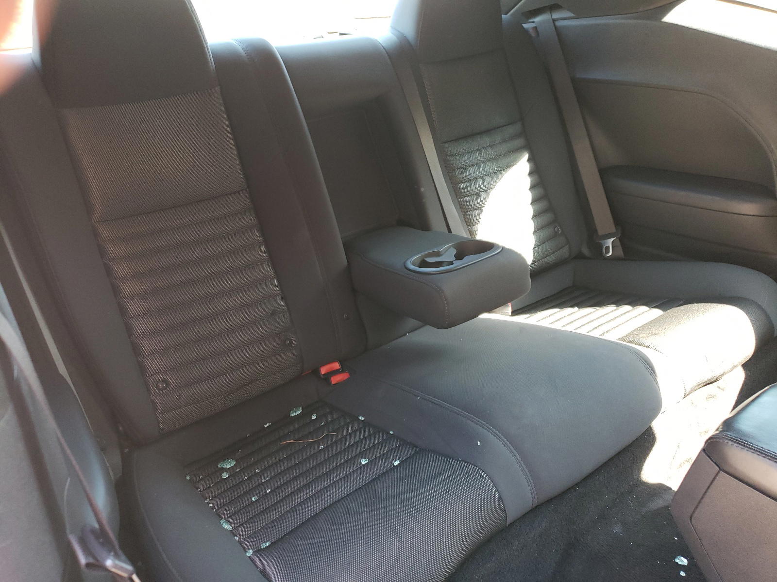 Photo 6 from auction – 2014 DODGE CHALLENGER with VIN 2C3CDYAG6EH311077