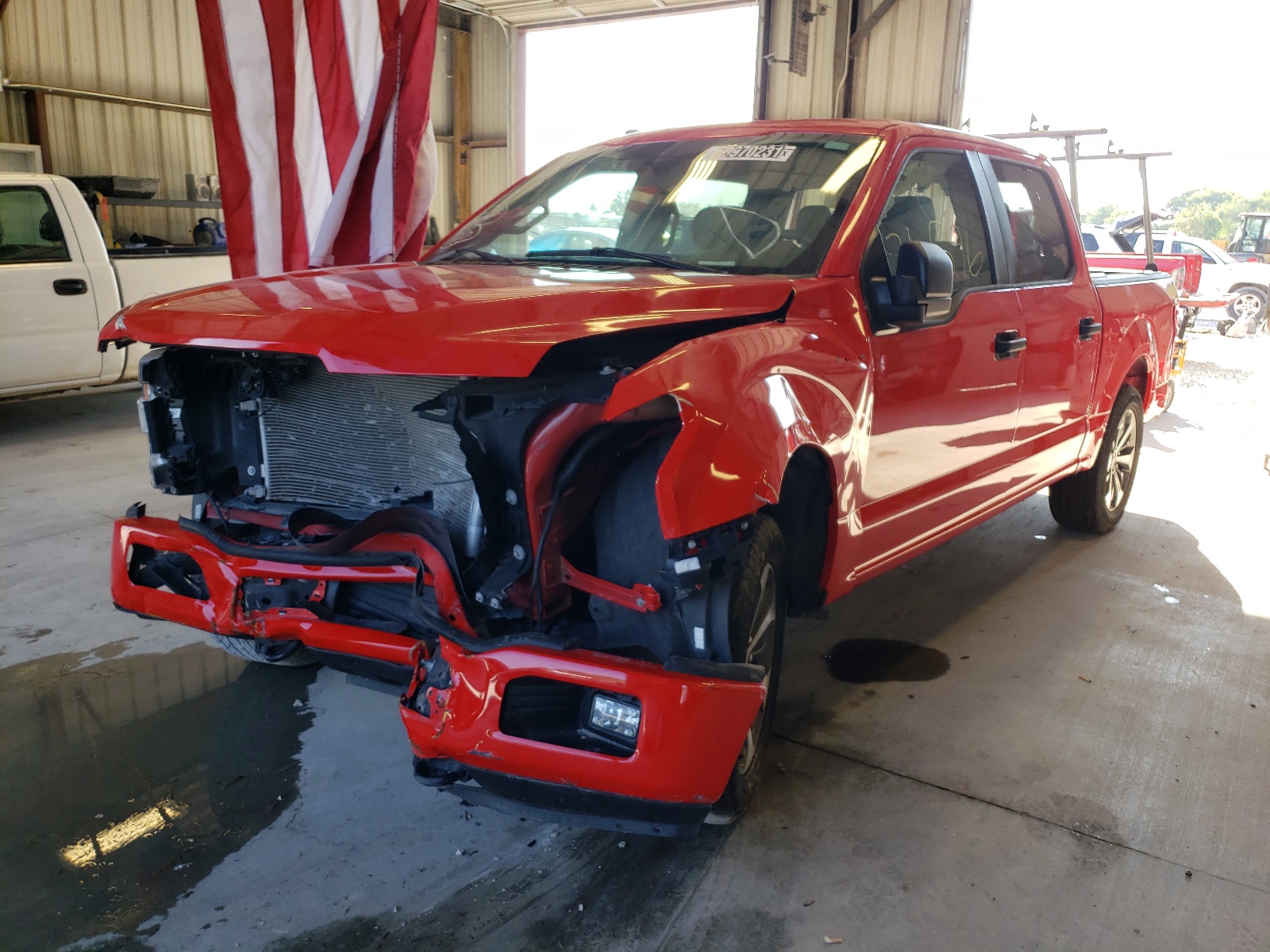 Photo 2 from auction – 2019 FORD F150 SUPER with VIN 1FTEW1EP4KKF02064