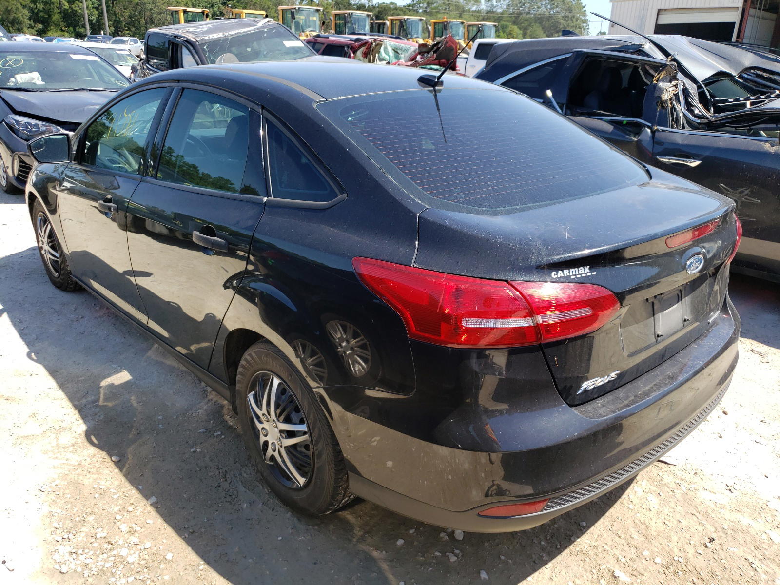 Photo 3 from auction – 2015 FORD FOCUS S with VIN 1FADP3E24FL299661