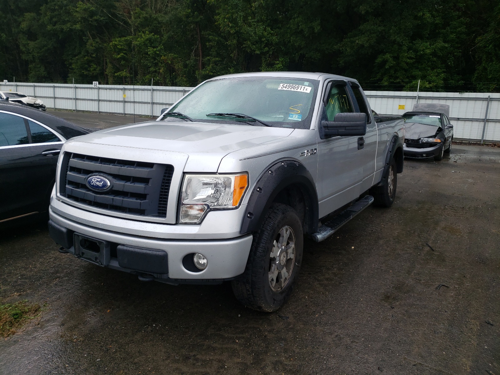 Photo 2 from auction – 2010 FORD F150 SUPER with VIN 1FTEX1EW1AFB04614