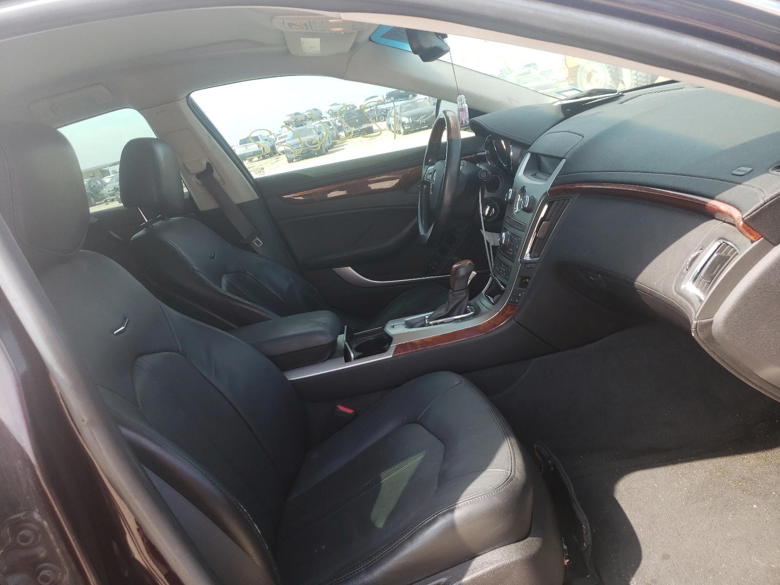 Photo 5 from auction – 2008 CADILLAC CTS with VIN 1G6DF577880175773
