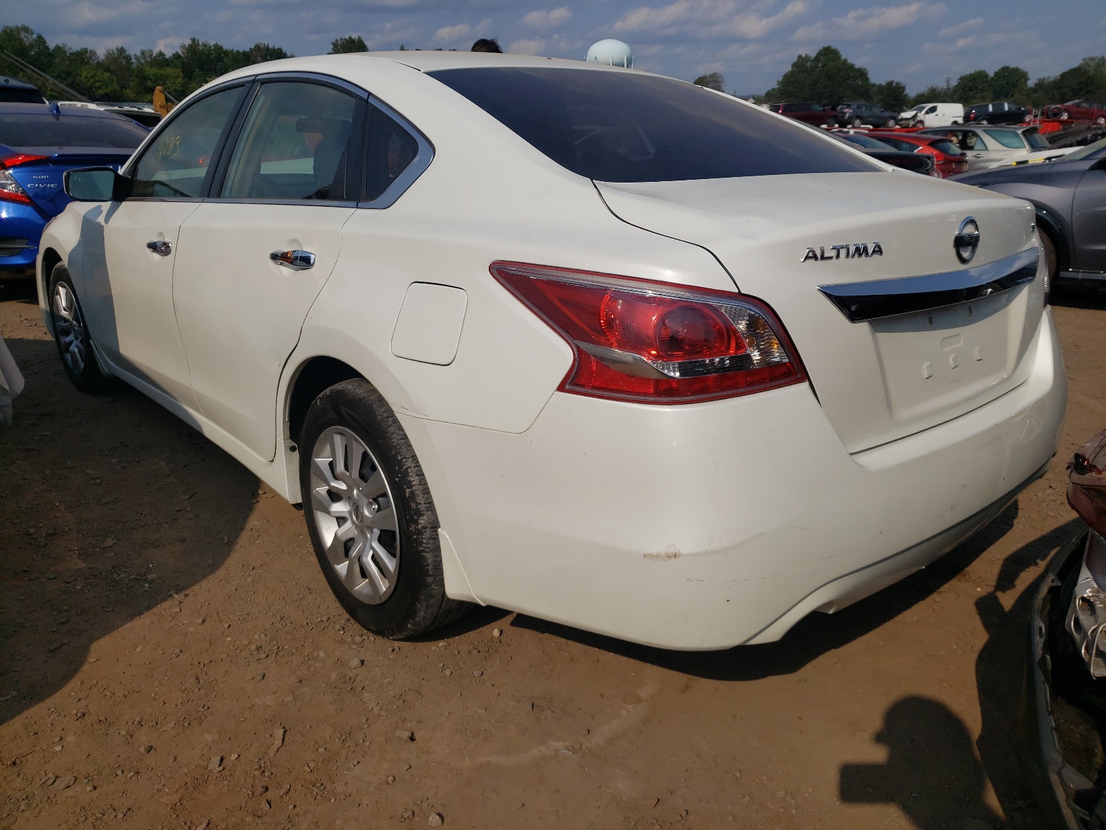Photo 3 from auction – 2013 NISSAN ALTIMA 2.5 with VIN 1N4AL3AP0DN586903