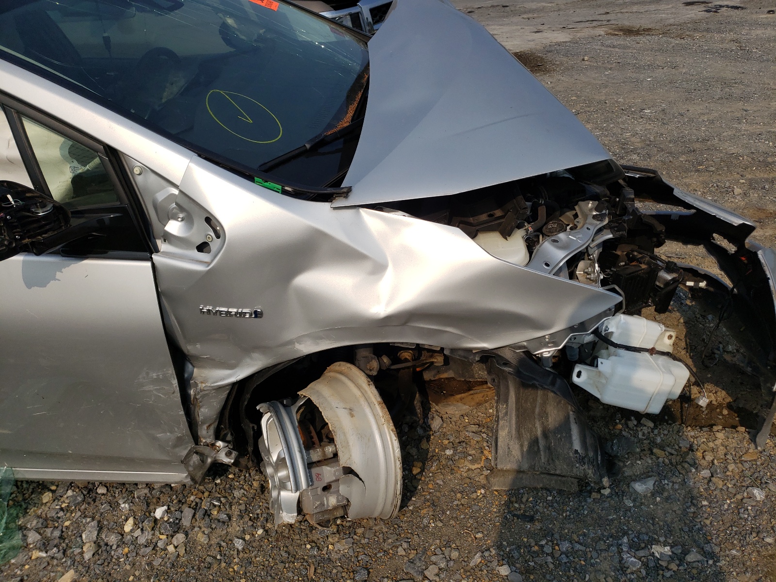 Photo 9 from auction – 2018 TOYOTA PRIUS with VIN JTDKARFUXJ3064826