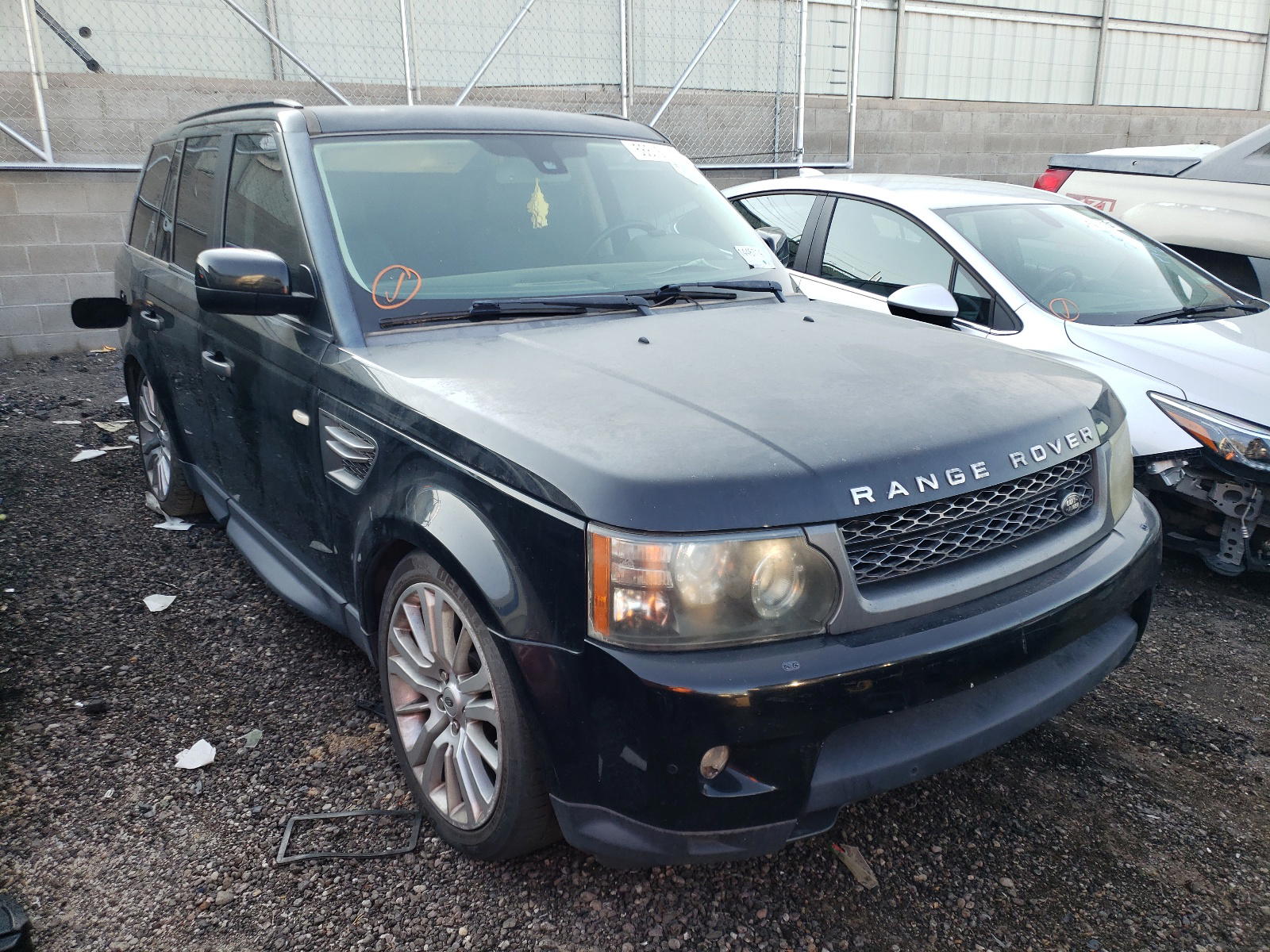 LAND ROVER RANGE ROVE 2011 with VIN SALSK2D4XBA294394 - Photo from auction