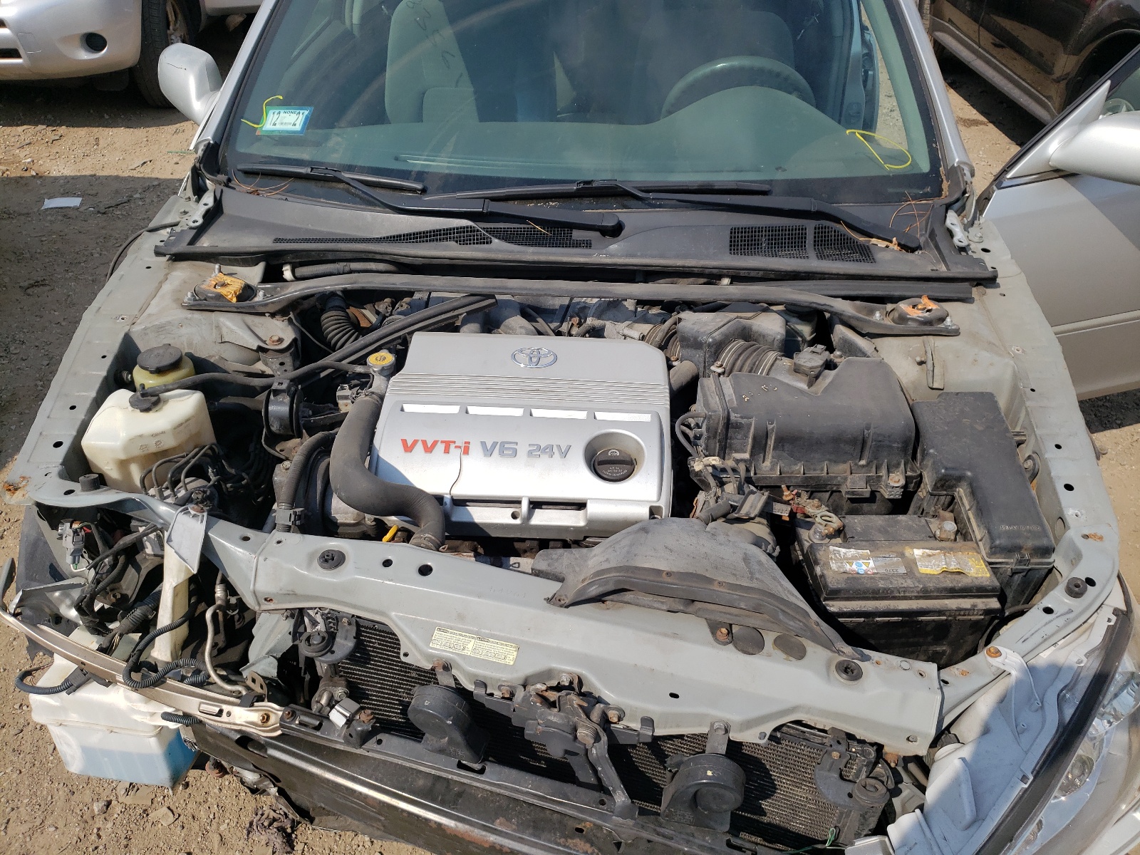 Photo 7 from auction – 2005 TOYOTA CAMRY LE with VIN 4T1BF32K45U606355