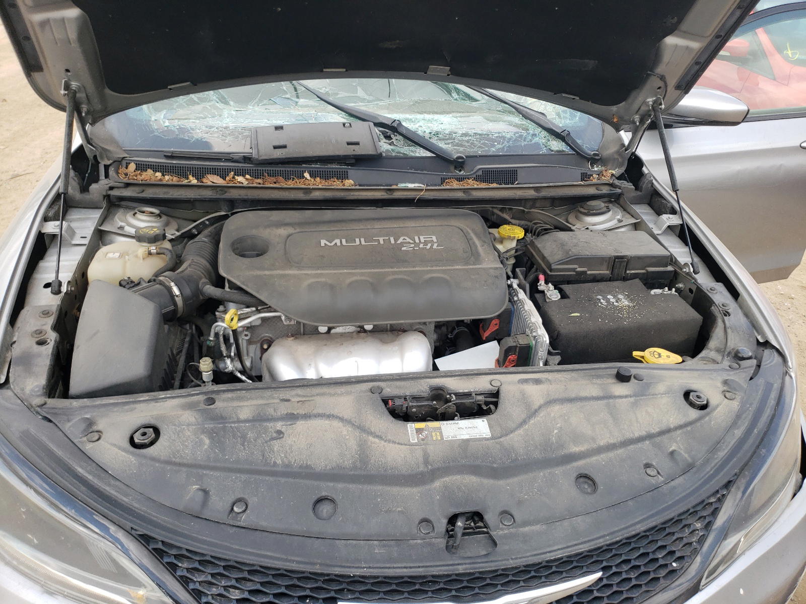 Photo 7 from auction – 2015 CHRYSLER 200 S with VIN 1C3CCCBB9FN647128
