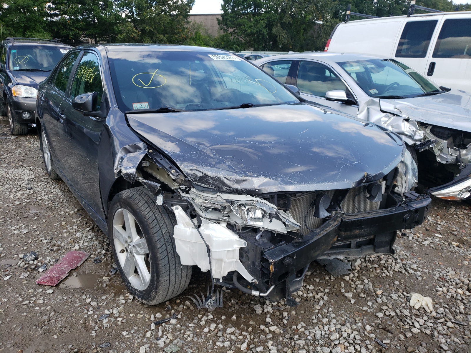 Photo 1 from auction – 2014 TOYOTA CAMRY L with VIN 4T1BF1FK5EU444797