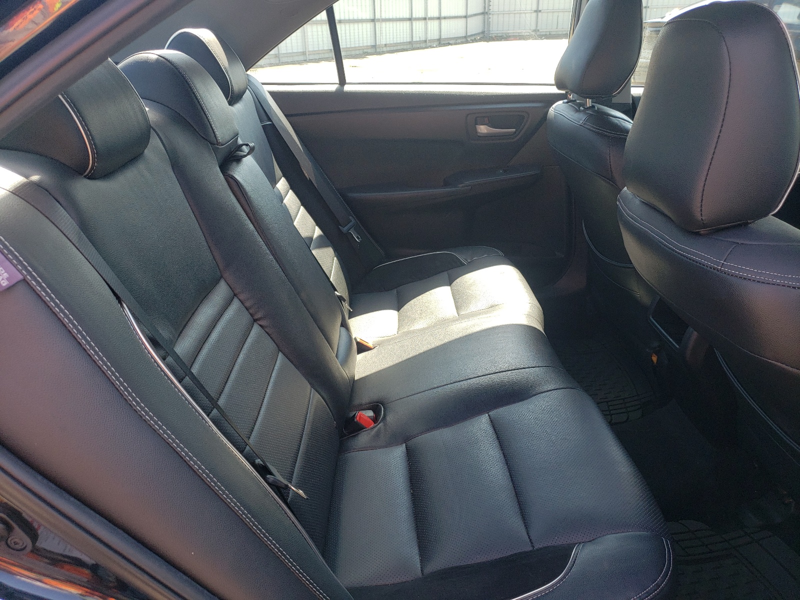 Photo 6 from auction – 2015 TOYOTA CAMRY LE with VIN 4T4BF1FK8FR463822