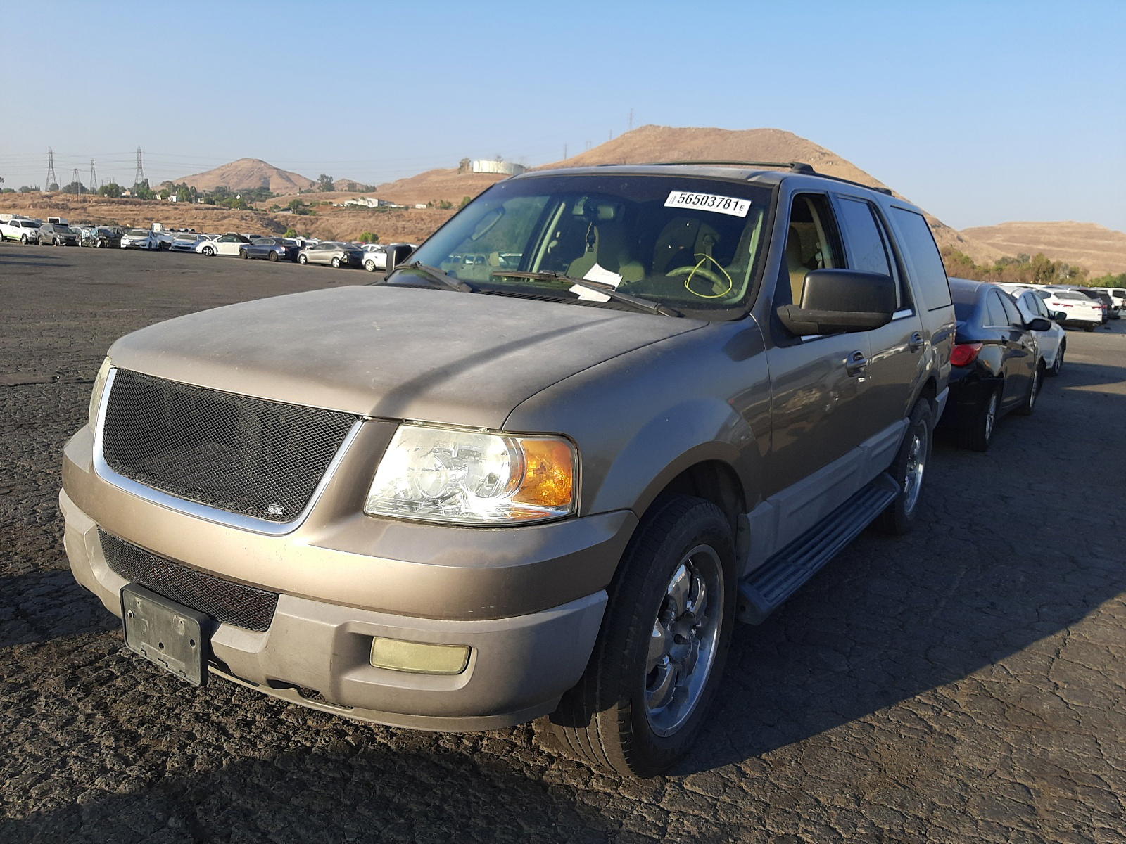 Photo 2 from auction – 2003 FORD EXPEDITION with VIN 1FMRU15W23LA87509
