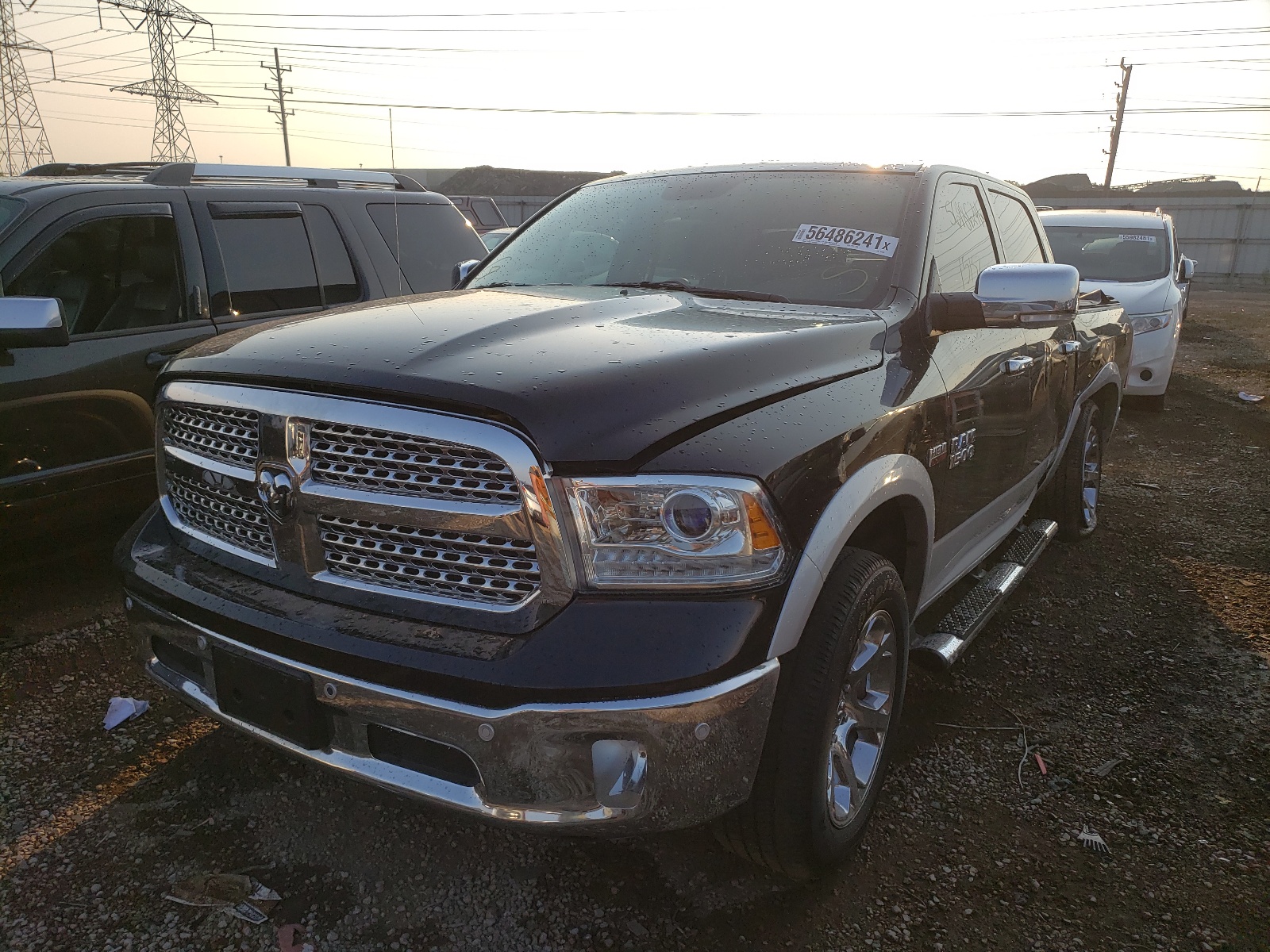 Foto 2 de la subasta – 2017 RAM 1500 LARAM con VIN 1C6RR7NT3HS501853