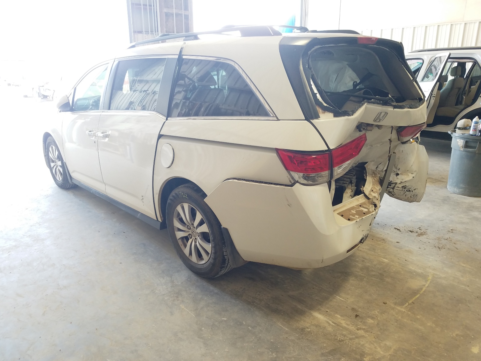 Photo 3 from auction – 2014 HONDA ODYSSEY EX with VIN 5FNRL5H67EB112940