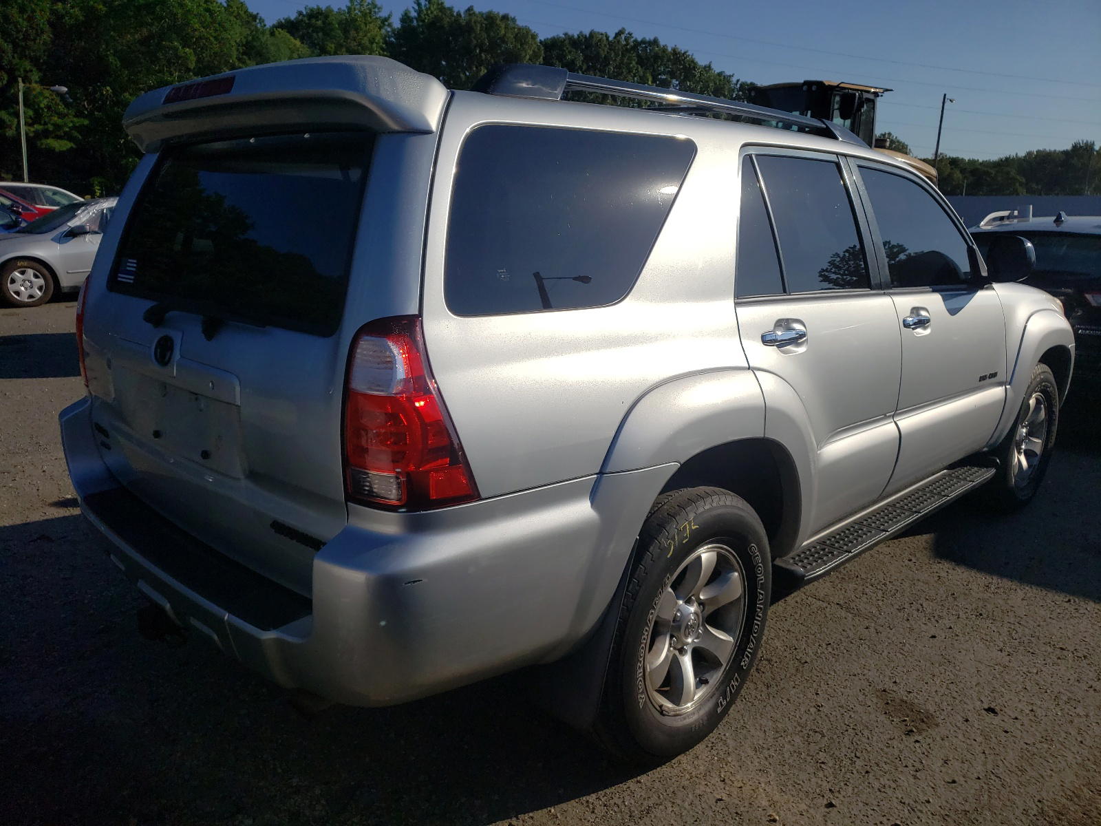 Photo 4 from auction – 2007 TOYOTA 4RUNNER SR with VIN JTEBU14RX70107803