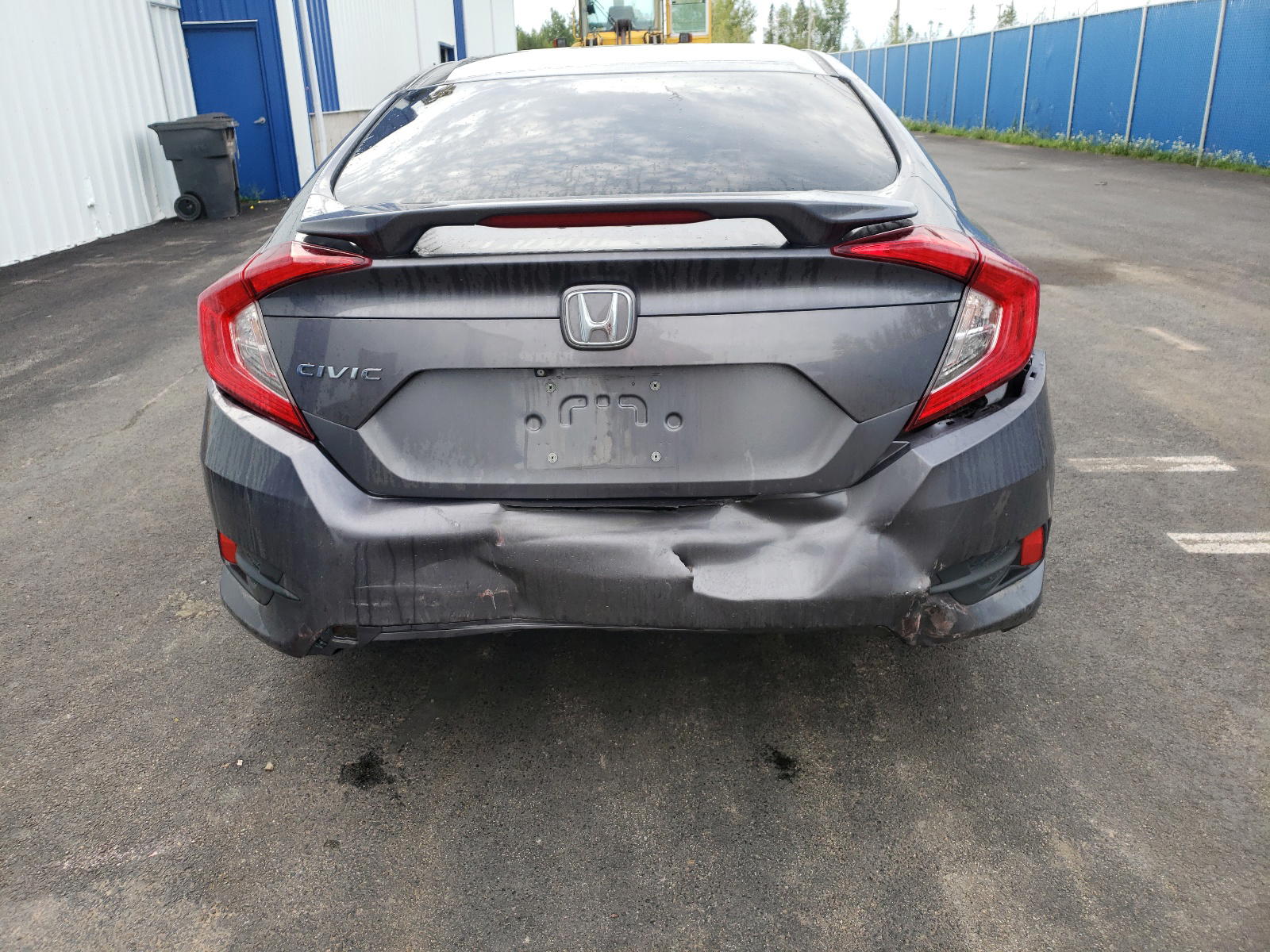 Photo 9 from auction – 2016 HONDA CIVIC LX with VIN 2HGFC2E51GH024087