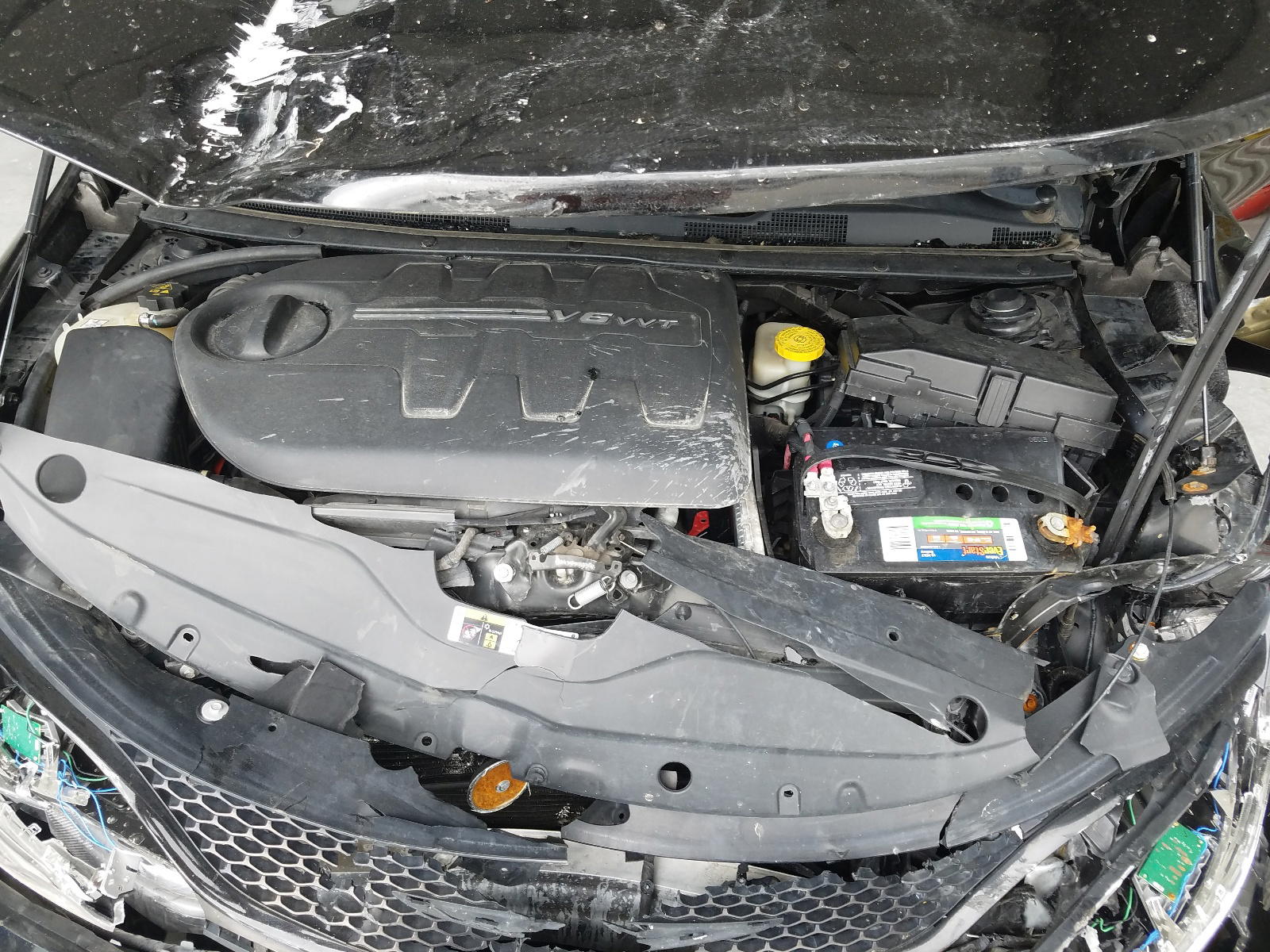 Photo 7 from auction – 2015 CHRYSLER 200 S with VIN 1C3CCCBG4FN597511