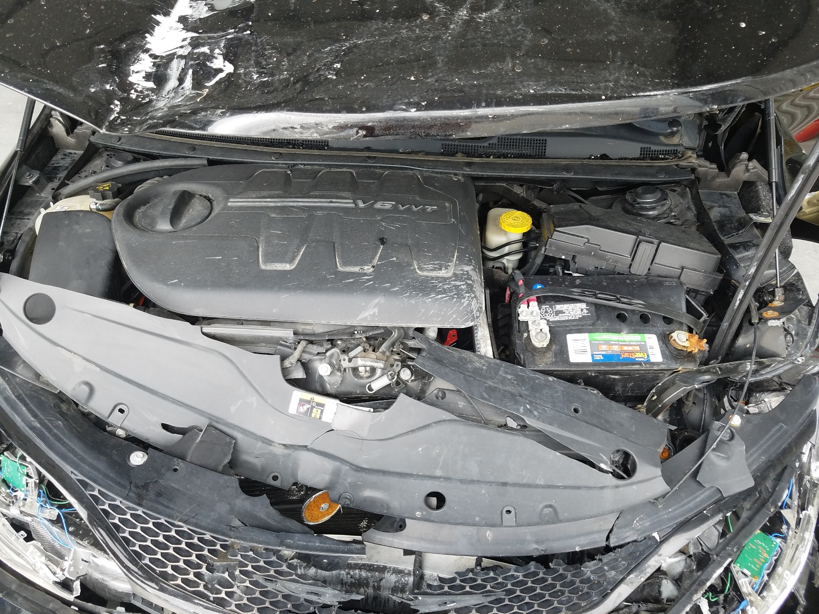 صورة رقم 7 من المزاد - 2015 CHRYSLER 200 S مع VIN 1C3CCCBG4FN597511