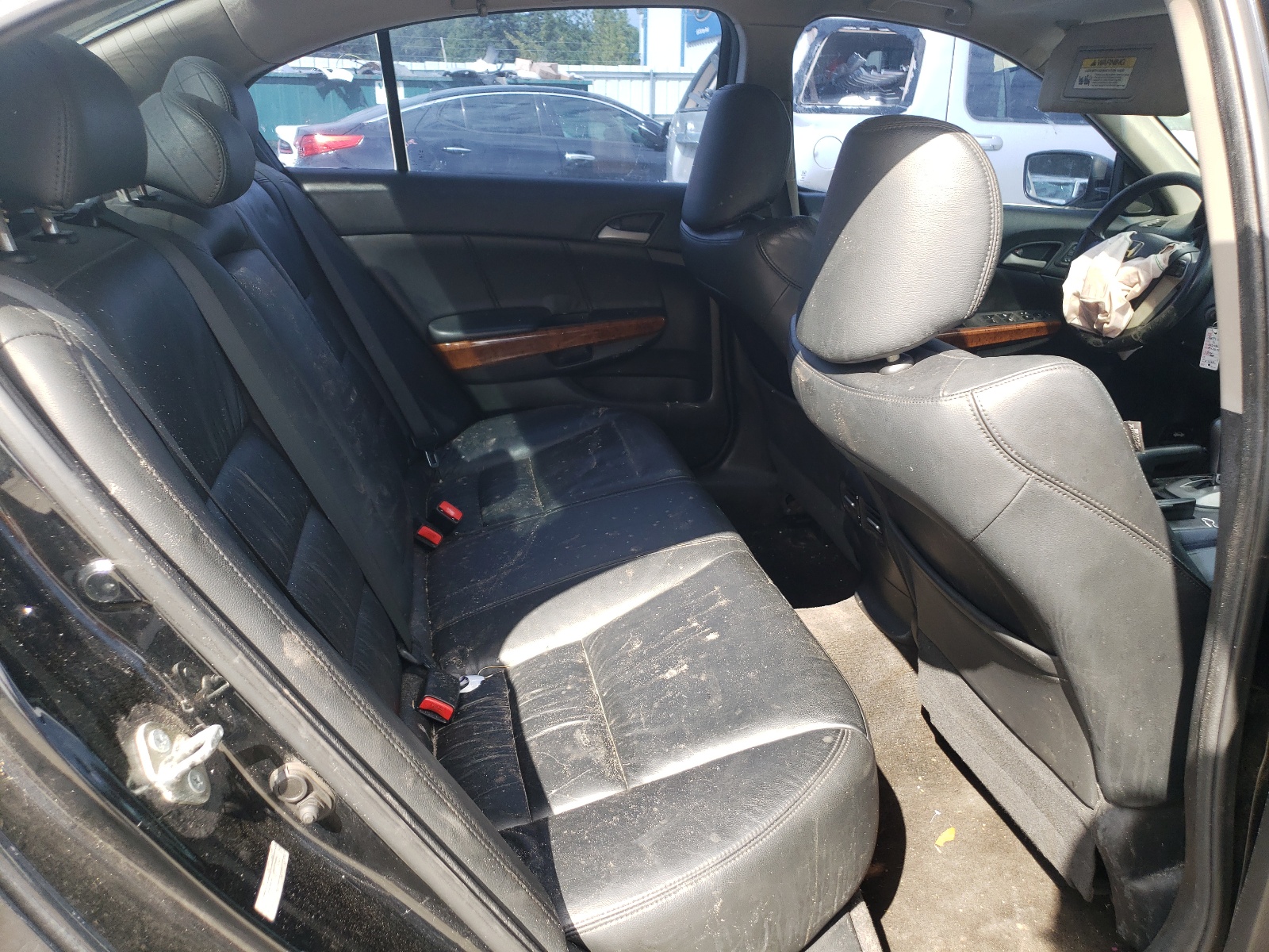 Photo 6 from auction – 2011 HONDA ACCORD EXL with VIN 1HGCP3F83BA010267