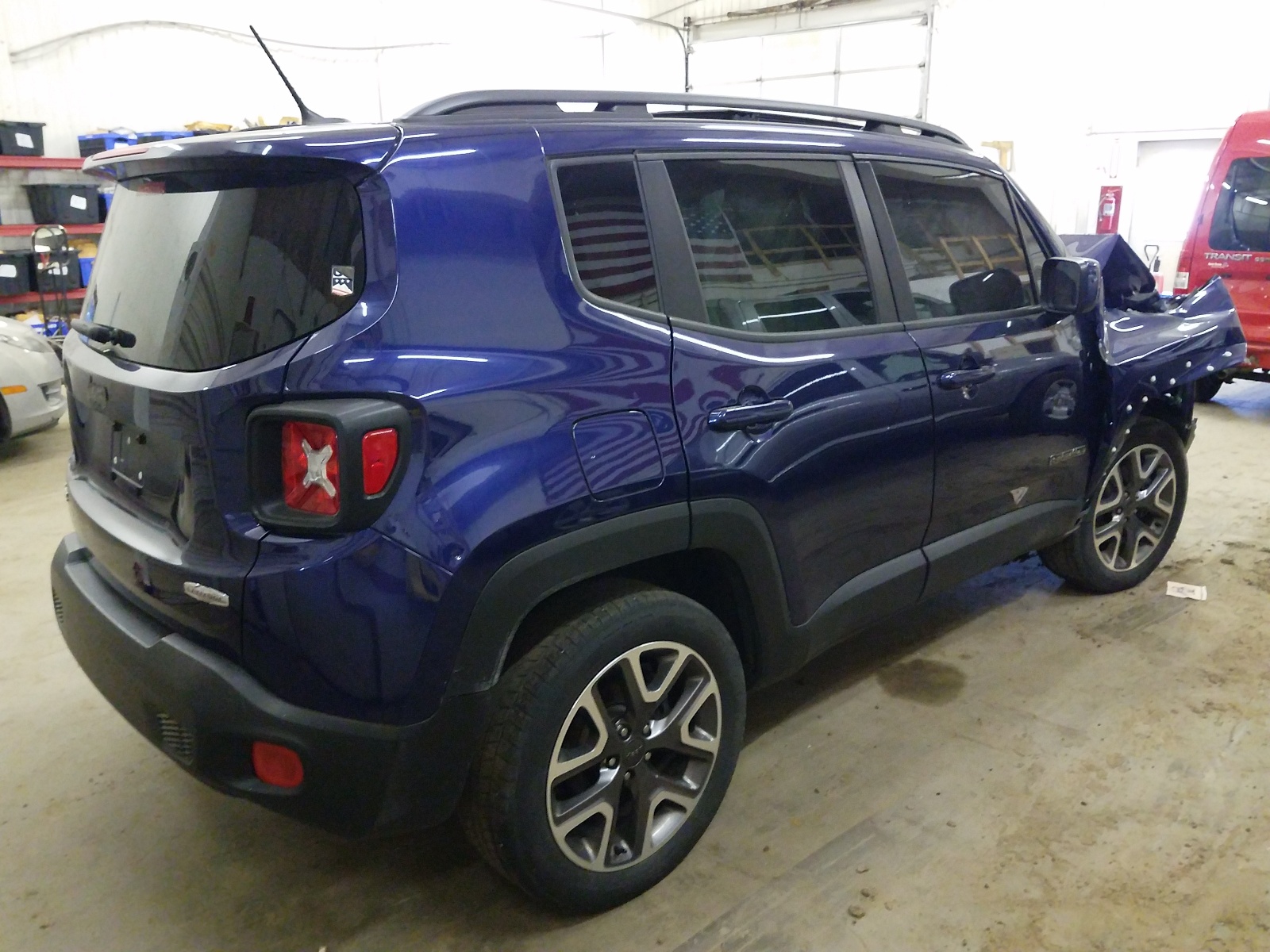 Photo 4 from auction – 2016 JEEP RENEGADE L with VIN ZACCJBBT1GPD22485