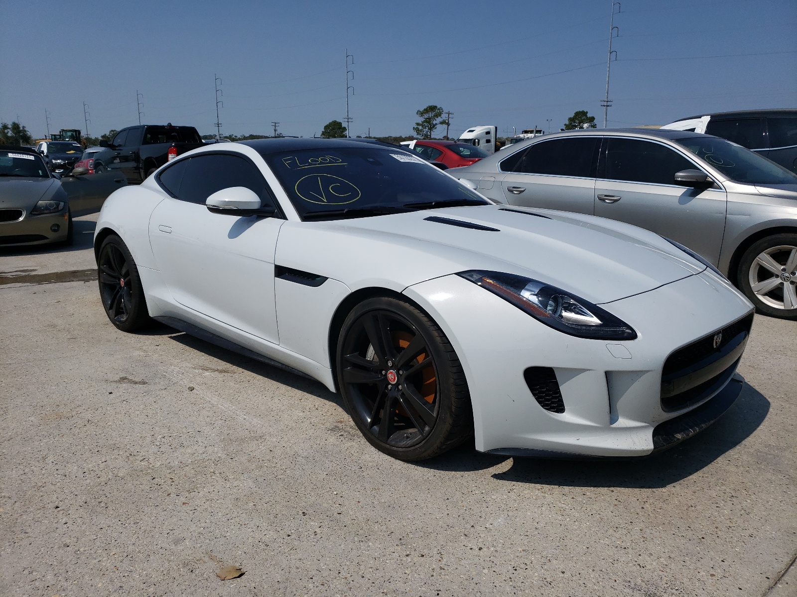 JAGUAR F-TYPE 2017 with VIN SAJWA6AT3H8K39740 - Photo from auction