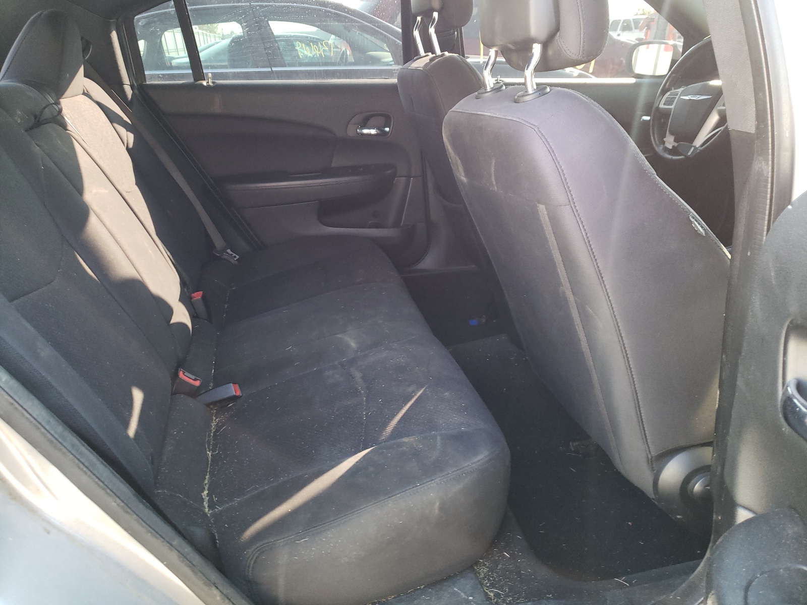 Photo 6 from auction – 2013 CHRYSLER 200 TOURIN with VIN 1C3CCBBG6DN531887