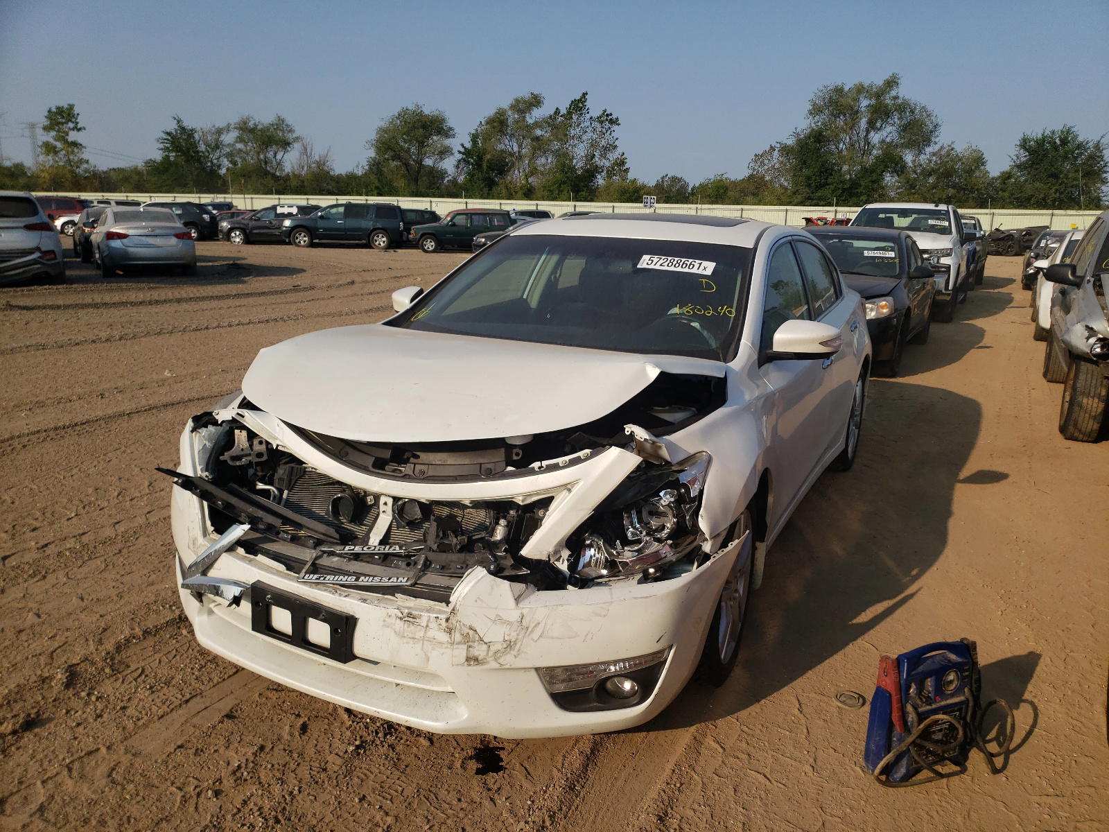 Photo 2 from auction – 2013 NISSAN ALTIMA 3.5 with VIN 1N4BL3AP8DC180240