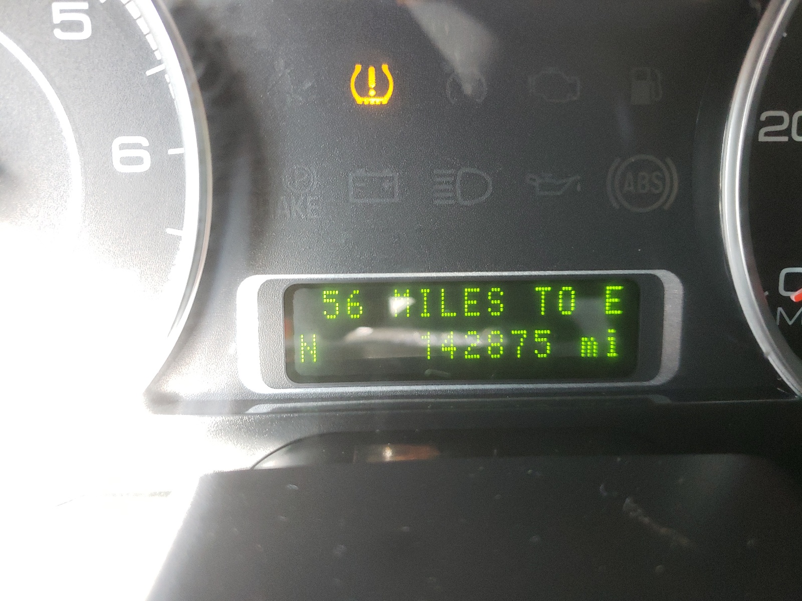 Photo 8 from auction – 2009 FORD TAURUS SEL with VIN 1FAHP27W49G103047