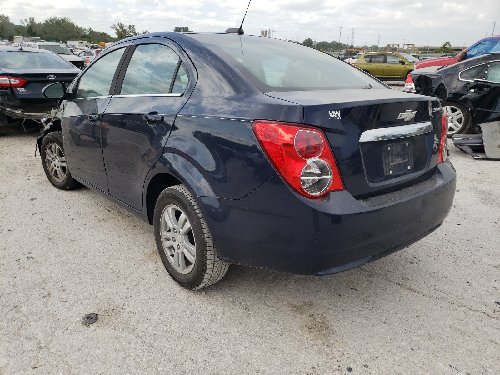 Photo 3 from auction – 2015 CHEVROLET SONIC LT with VIN 1G1JC5SH5F4214472