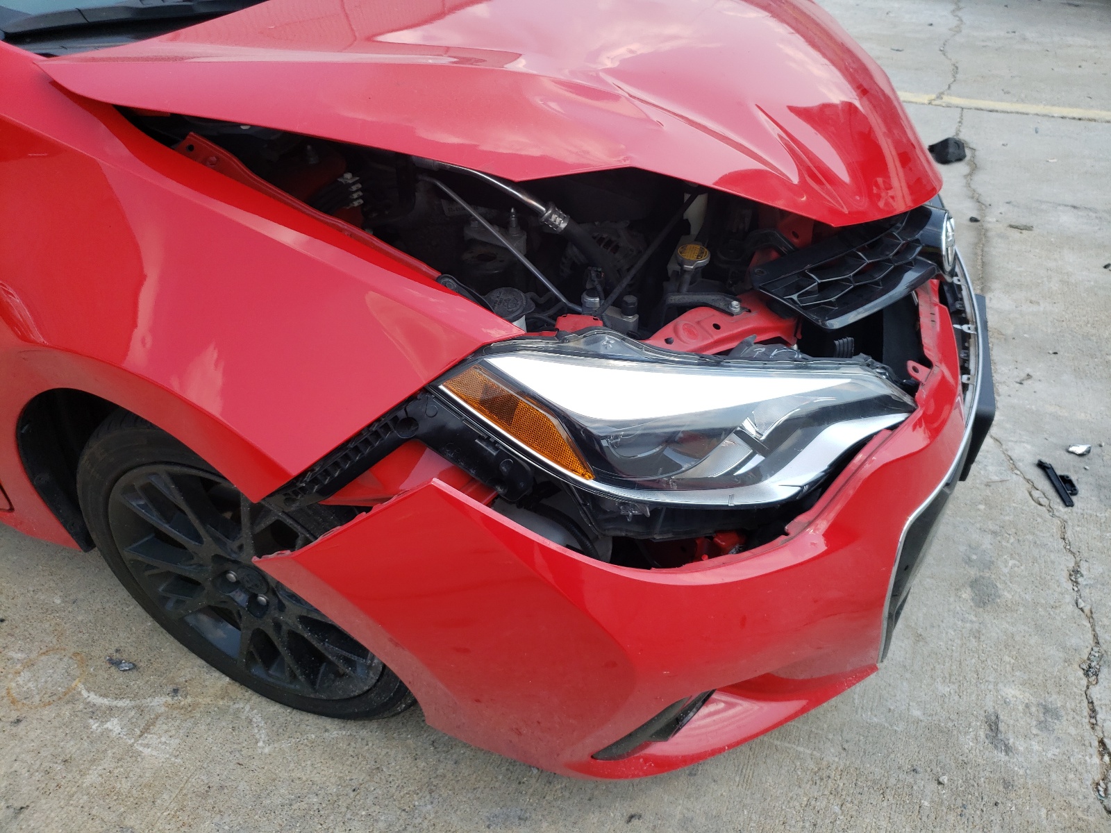 Photo 9 from auction – 2016 TOYOTA COROLLA L with VIN 2T1BURHE6GC493605