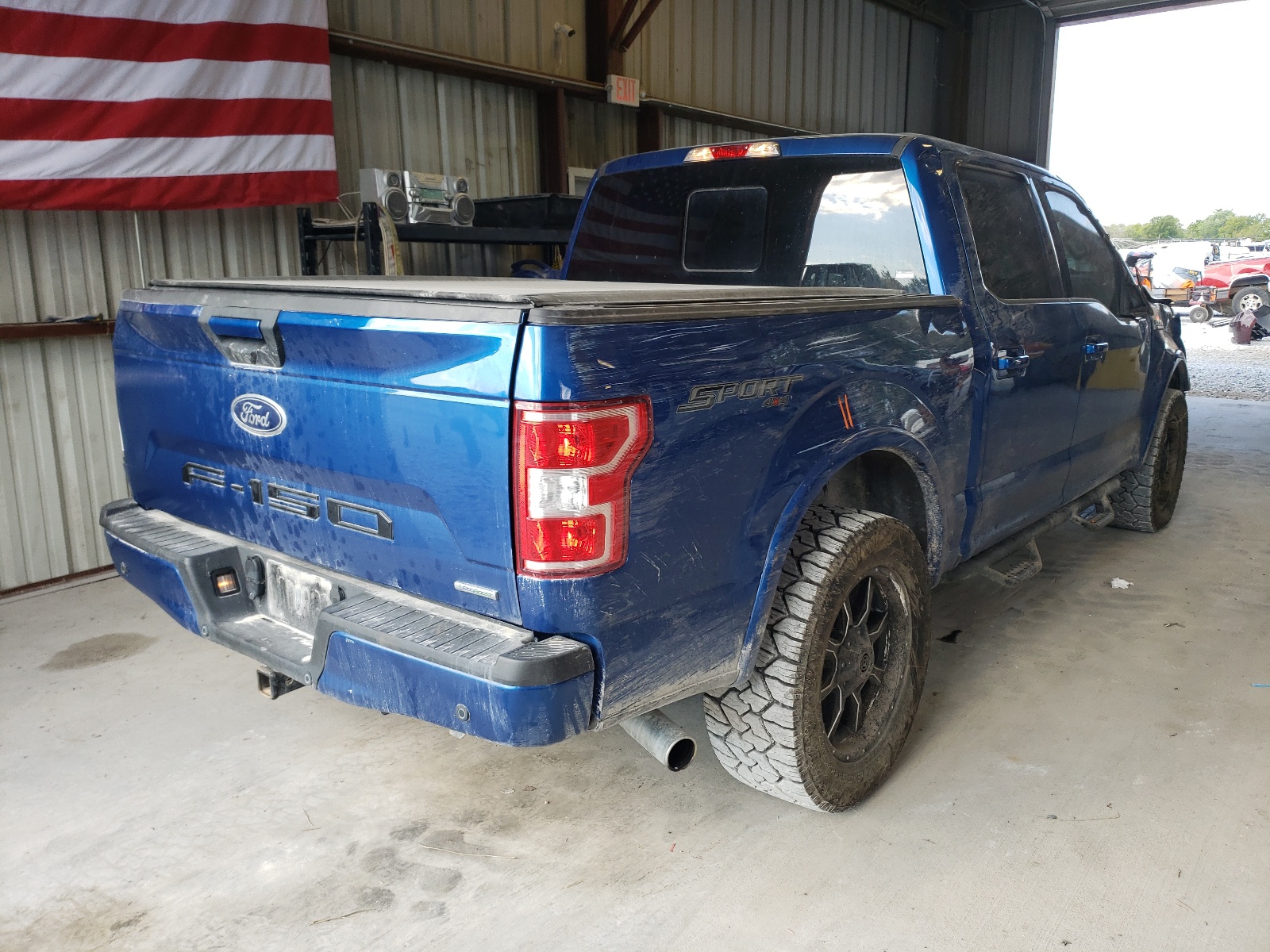 Photo 4 from auction – 2018 FORD F150 SUPER with VIN 1FTEW1EG1JFA31353