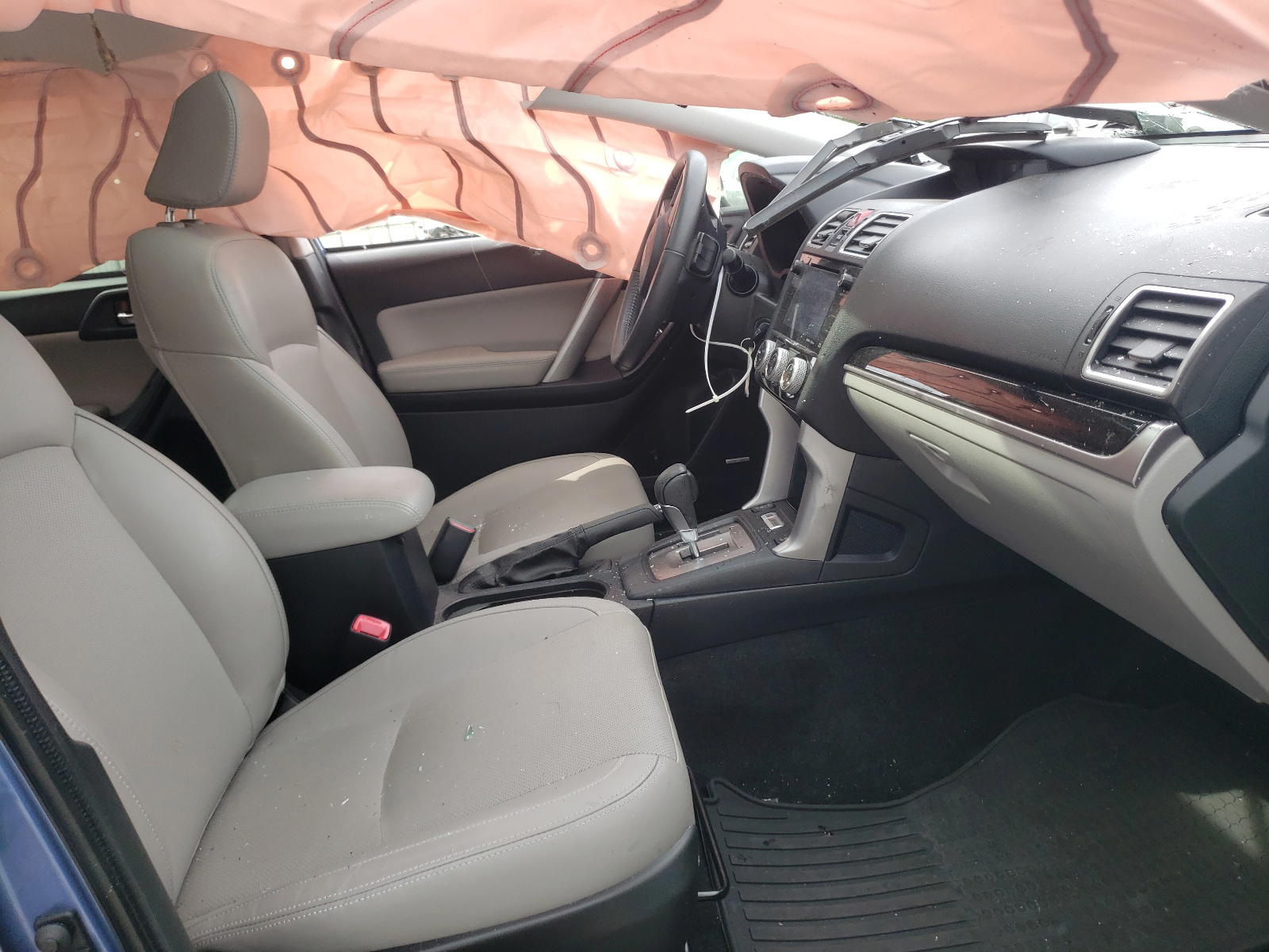 Photo 5 from auction – 2018 SUBARU FORESTER 2 with VIN JF2SJARC9JH455507