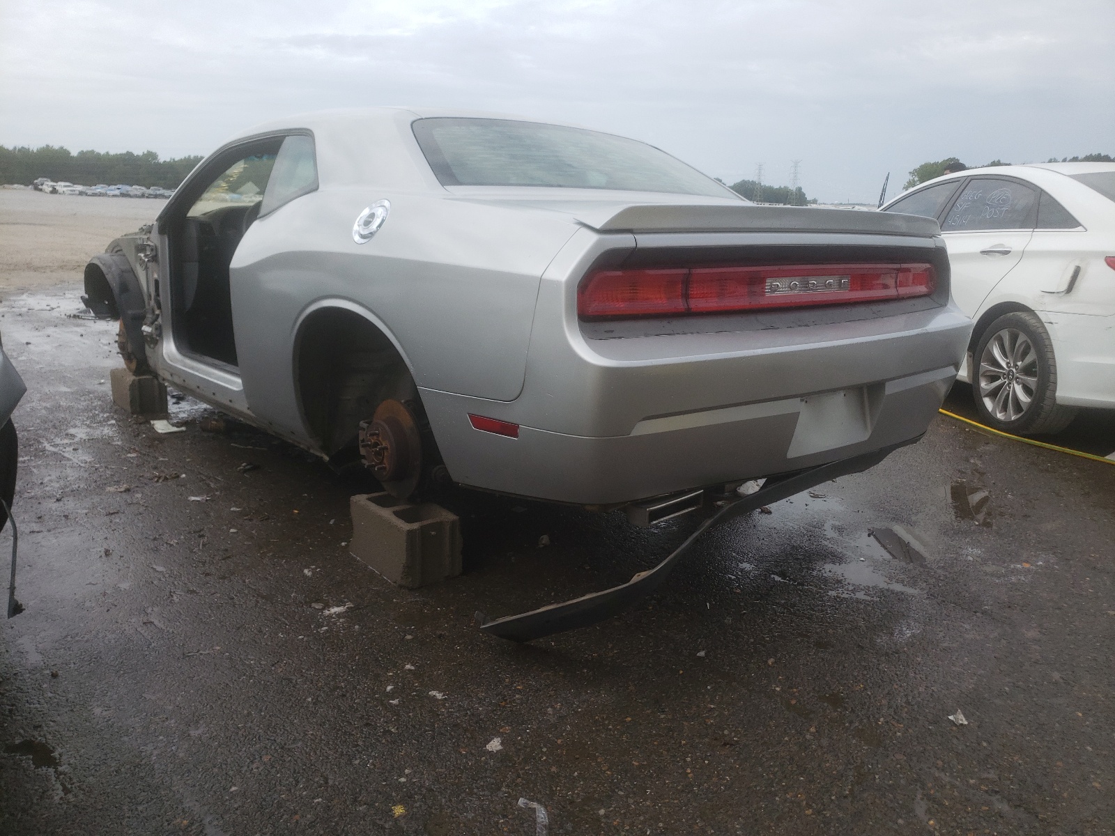 Фото 3 с аукциона – 2009 DODGE CHALLENGER с VIN 2B3LJ44V49H577082
