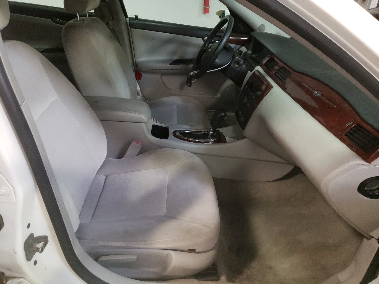 Photo 5 from auction – 2007 CHEVROLET IMPALA LS with VIN 2G1WB58K879209504