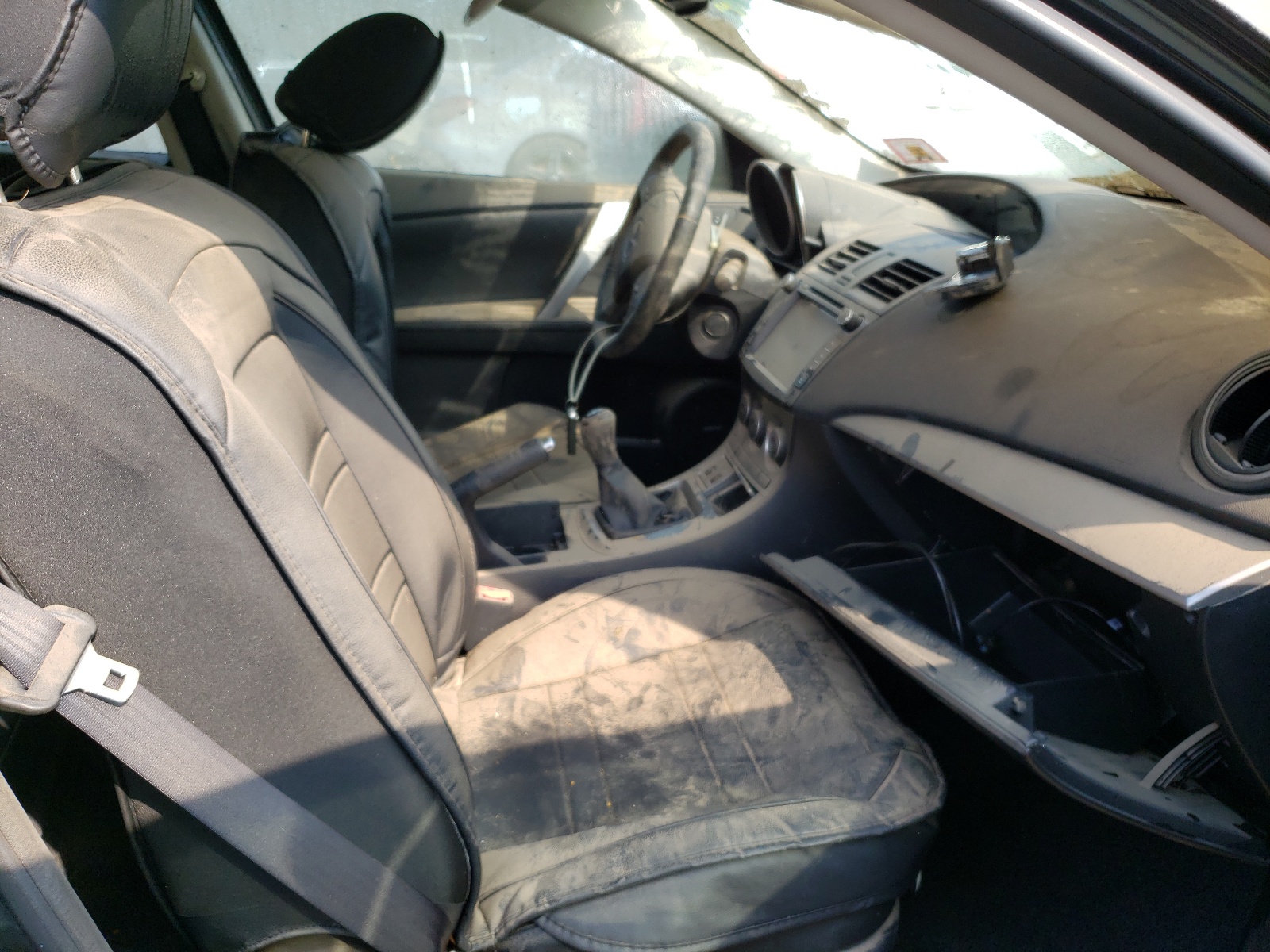 Photo 5 from auction – 2010 MAZDA 3 S with VIN JM1BL1H61A1340266