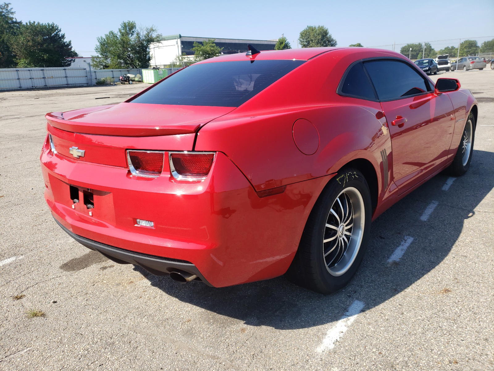Photo 4 from auction – 2012 CHEVROLET CAMARO LS with VIN 2G1FE1E35C9207054