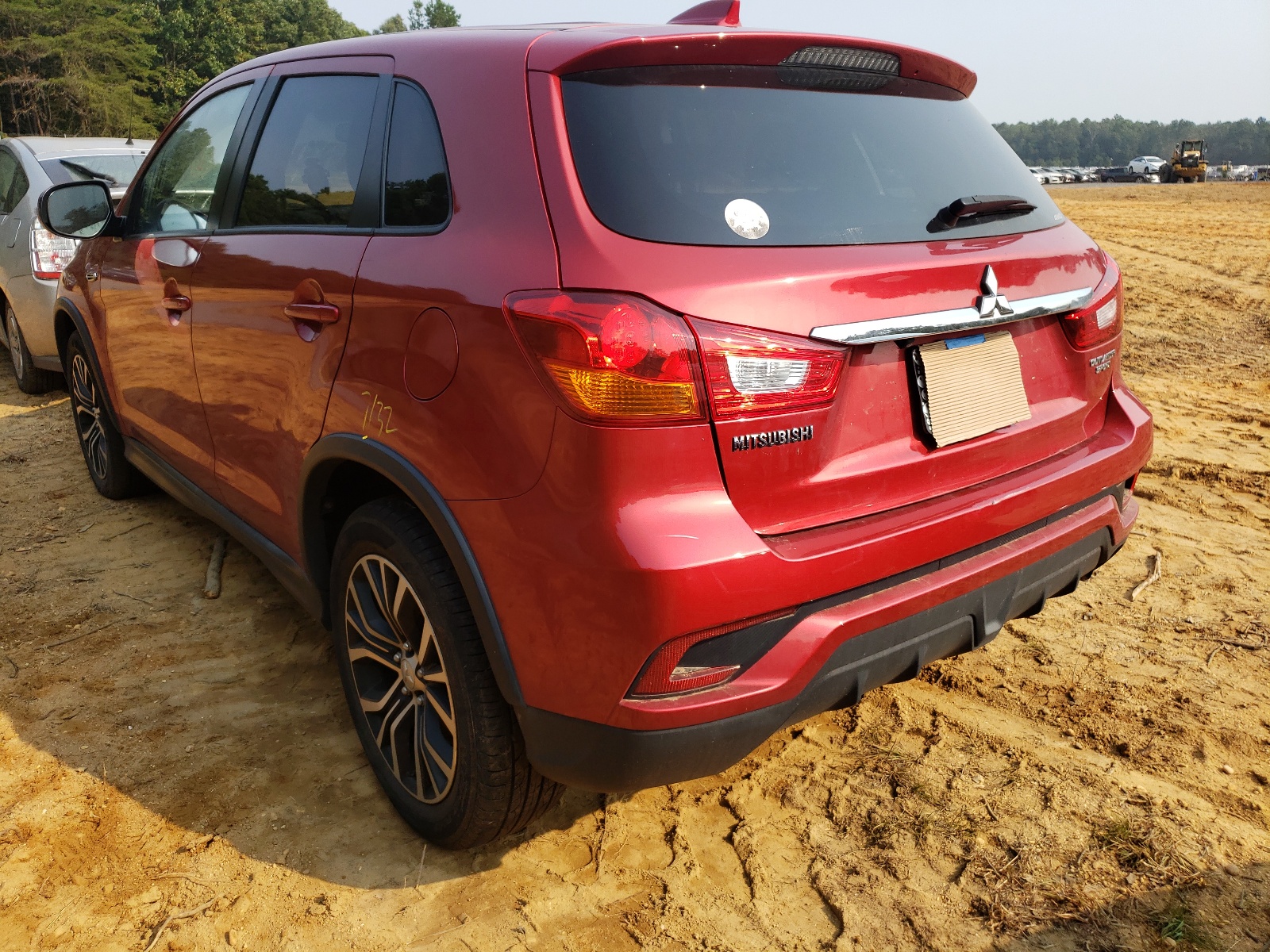 Photo 3 from auction – 2019 MITSUBISHI OUTLANDER with VIN JA4AR3AUXKU028343