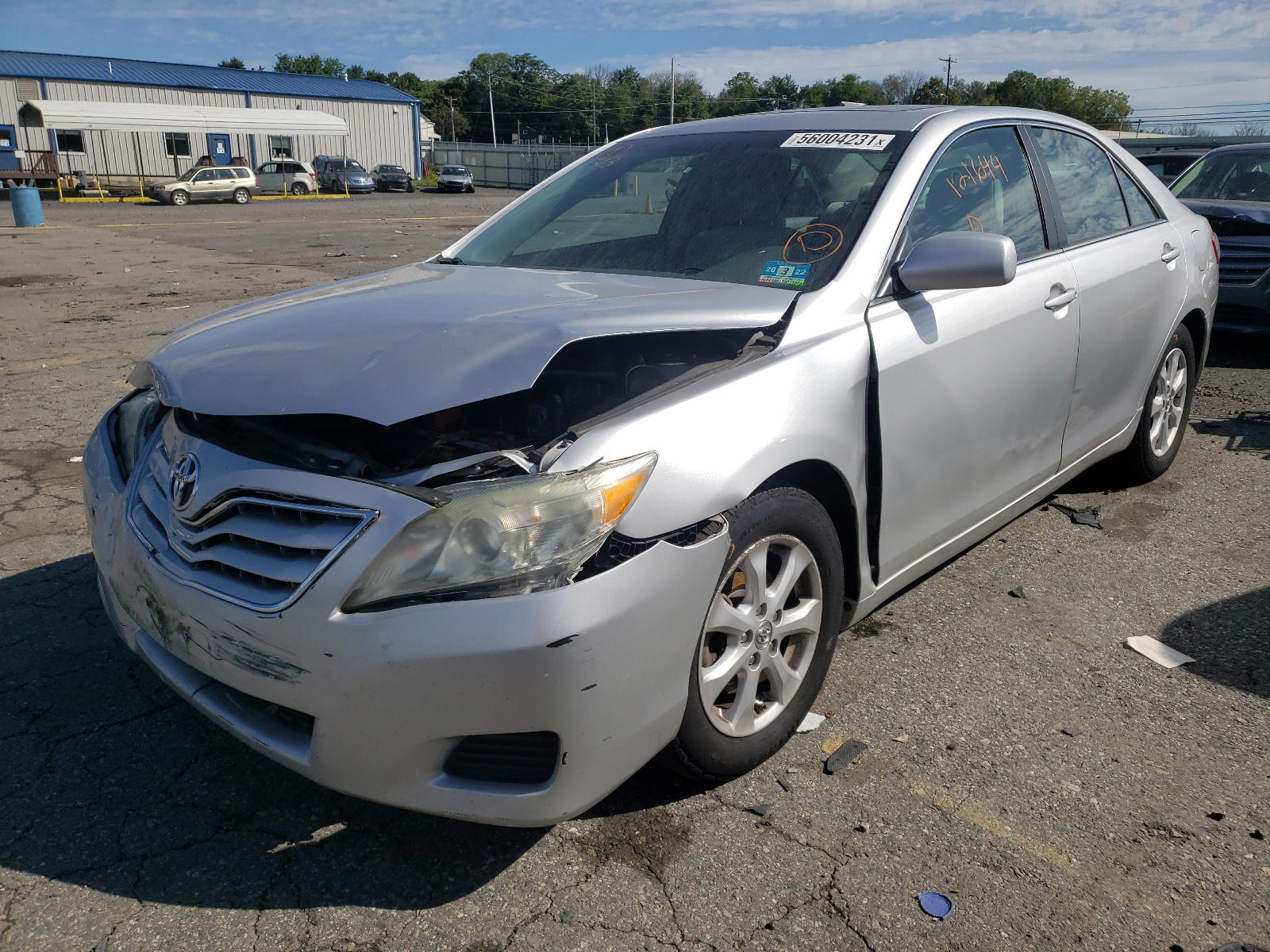 Photo 2 from auction – 2011 TOYOTA CAMRY BASE with VIN 4T1BF3EK1BU203490