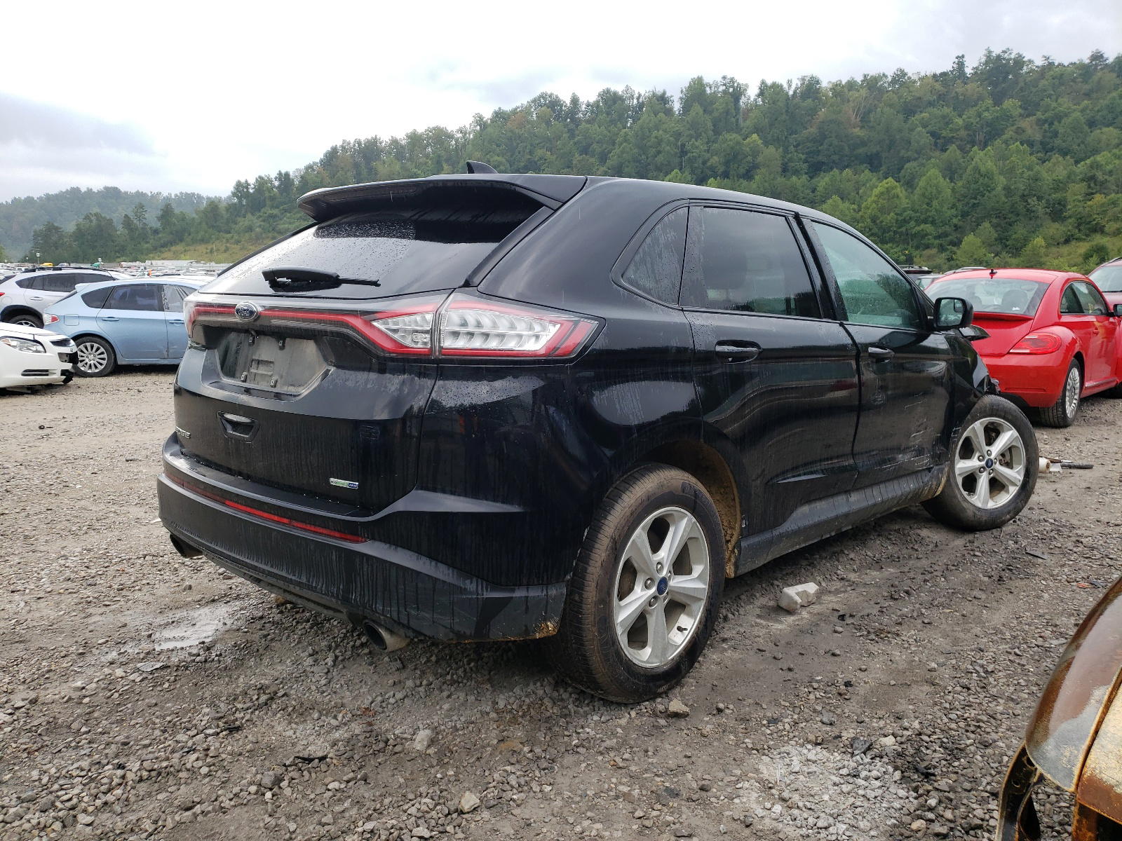 Photo 4 from auction – 2017 FORD EDGE SE with VIN 2FMPK4G94HBB36318